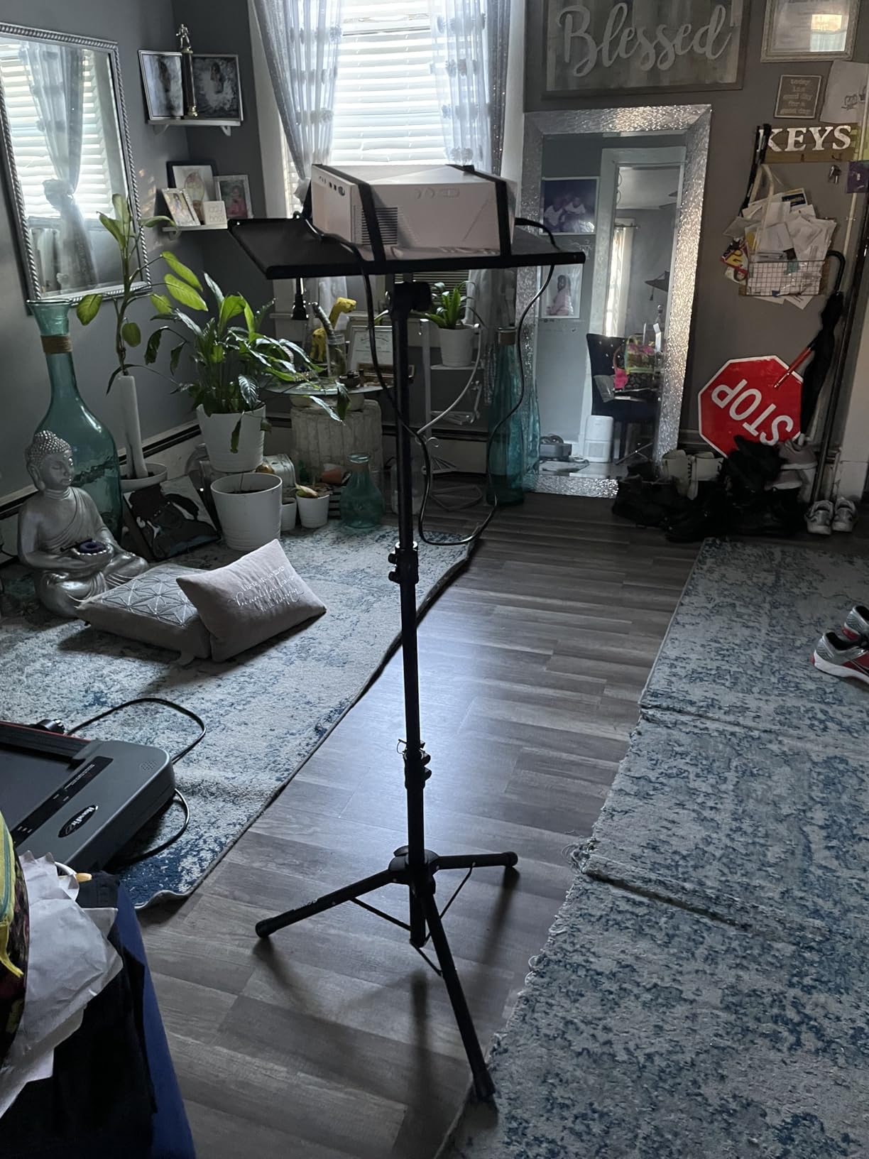 CAHAYA Projector Stand Tripod Adjustable Height Portable Laptop Rack Tray customer photo 1