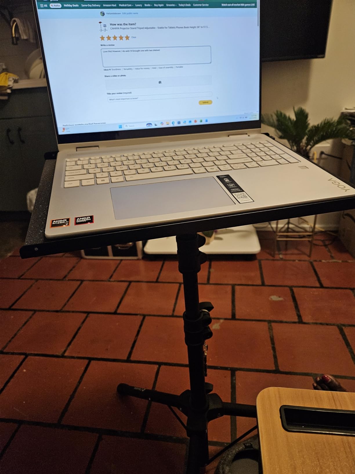 CAHAYA Projector Stand Tripod Adjustable Height Portable Laptop Rack Tray customer photo 2