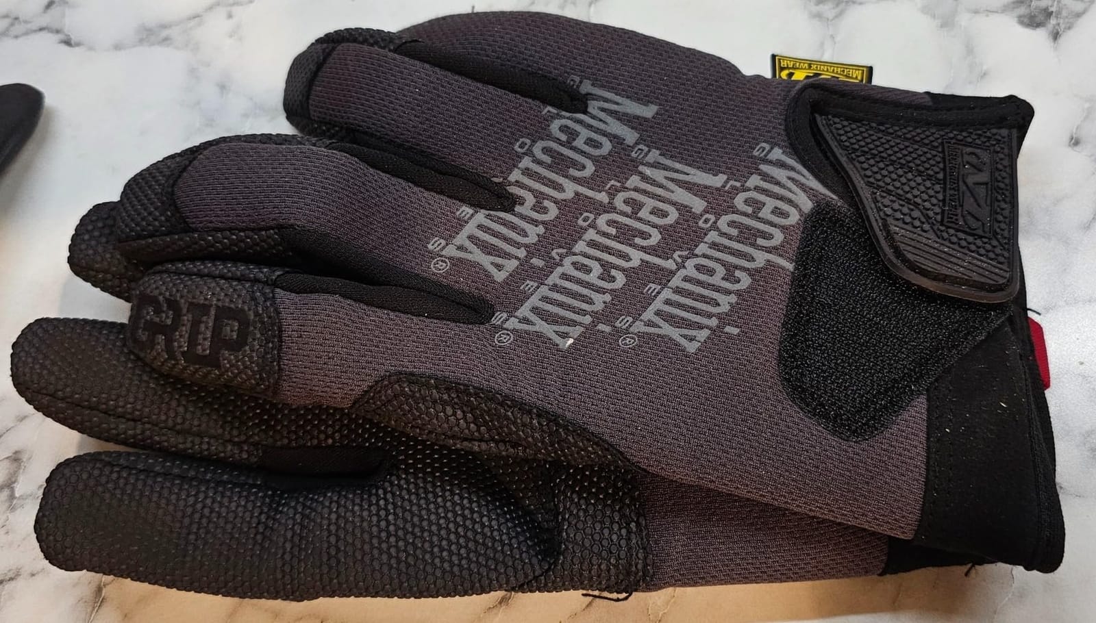 Schwer A4 AIR-SKIN Cut Resistant Work Gloves, Ultra Lightweight, AR5918, L customer photo 1