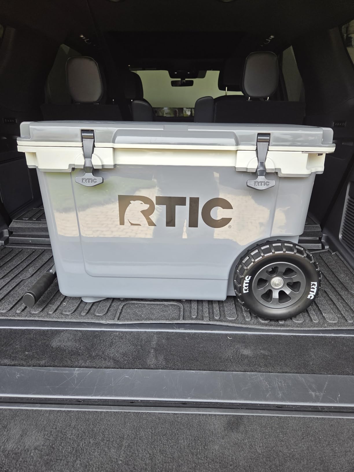RTIC 52 QT Ultra-Light Wheeled Hard Cooler | Insulated, Ice Chest Box, Beach, Drink, Beverage, Camping, Picnic, Fishing, Barbecue, 30% Lighter Than Rotomolded customer photo 2