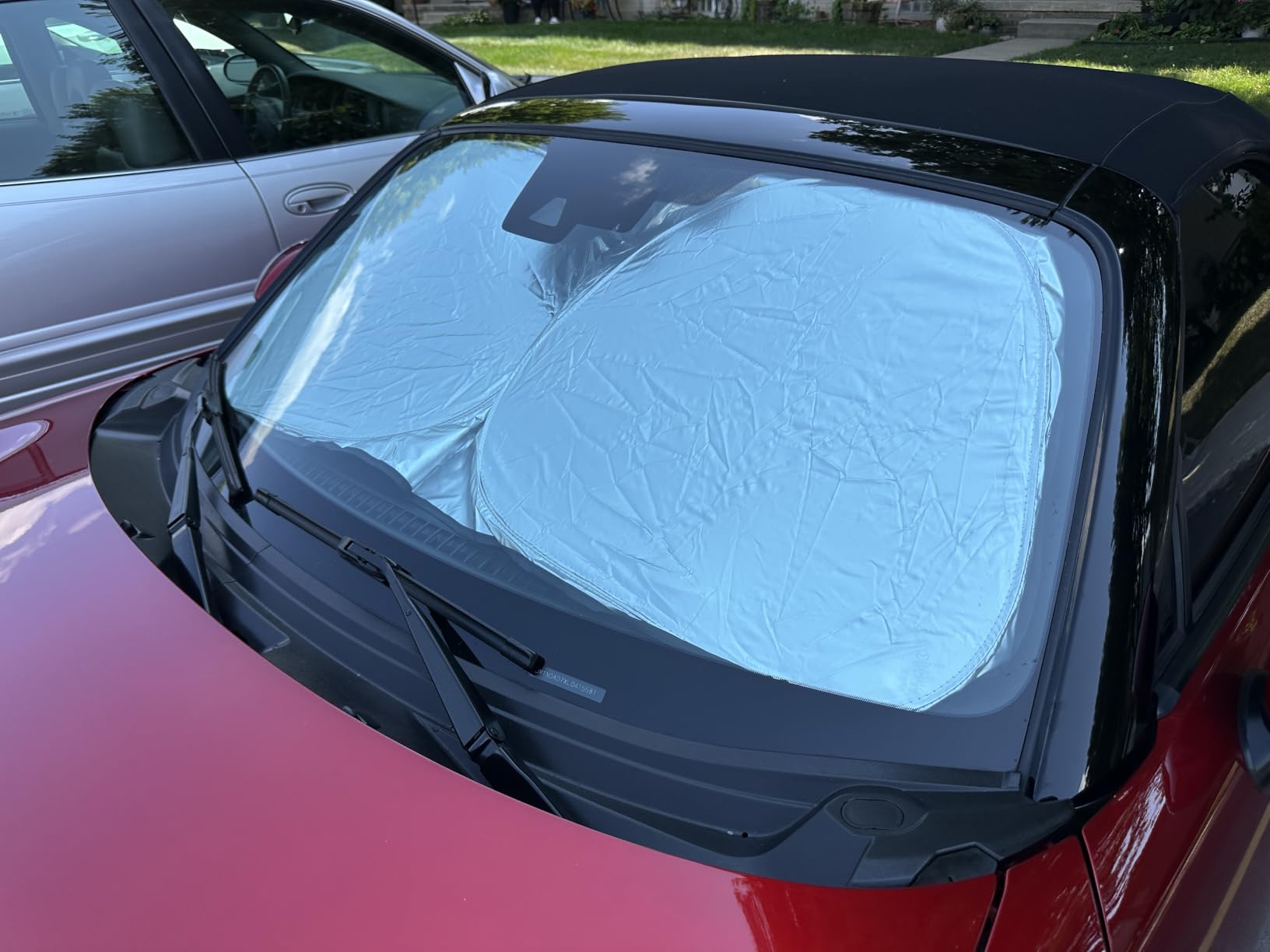 for Toyota Tacoma 2016-2024 2025 2026 Sun Shade Sunshade Windshield Cover customer photo 2