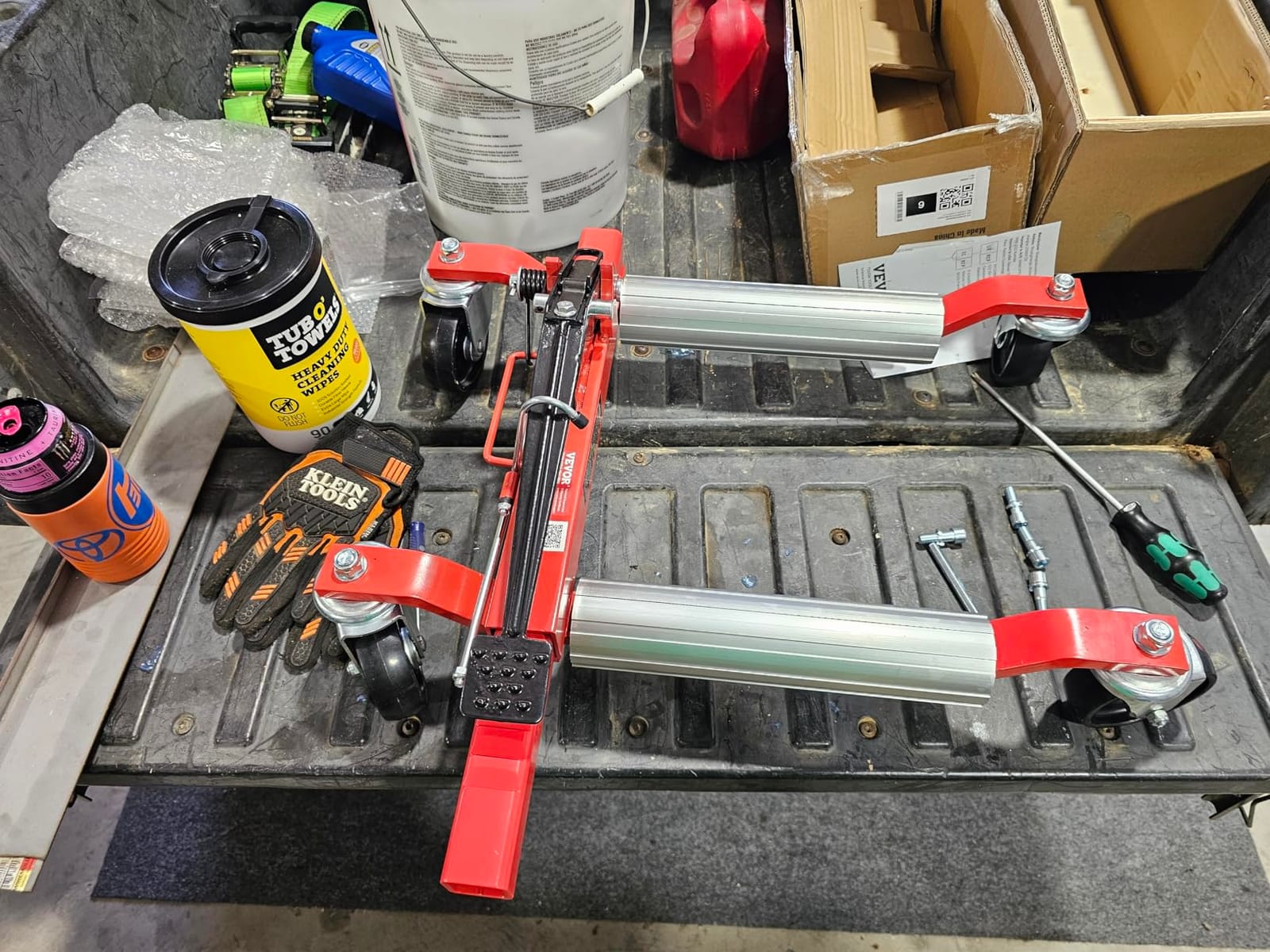 VEVOR Wheel Dolly, 3000 lbs Car Moving Dolly, Wheel Dolly Car Tire Stake Set of 2 Piece, Heavy-Duty Car Tire Dolly Cart Moving Cars, Trucks, Trailers, Motorcycles, and Boats customer photo 2