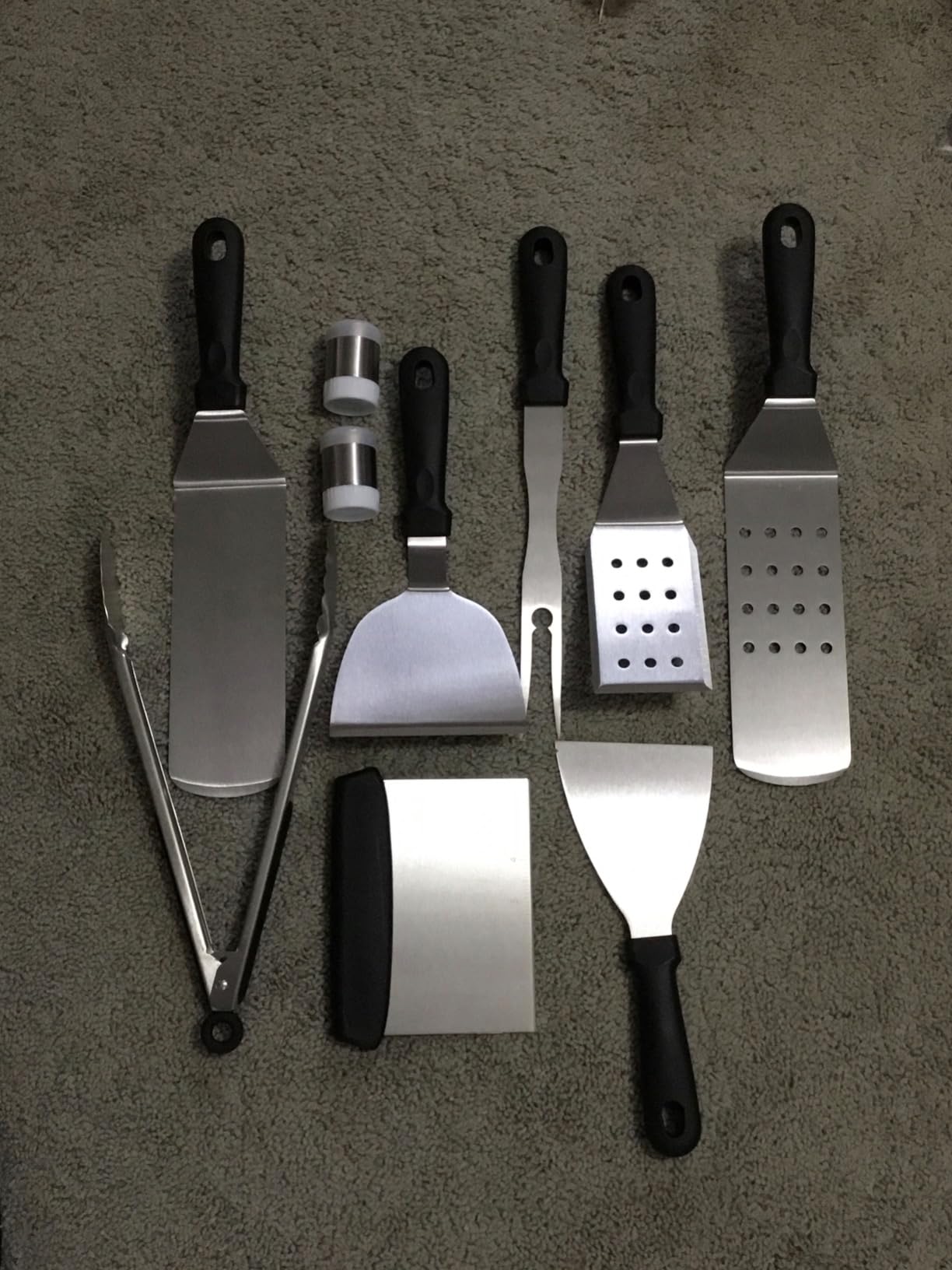 Griddle Accessories Kit, Terlulu 29 PCS Flat Top Grill Accessories for Blackstone and Camp Chef, Metal Spatula Set with Burger Press, Melting Dome, Scraper, Tongs, Carry Bag for Outdoor Grilling BBQ customer photo 2