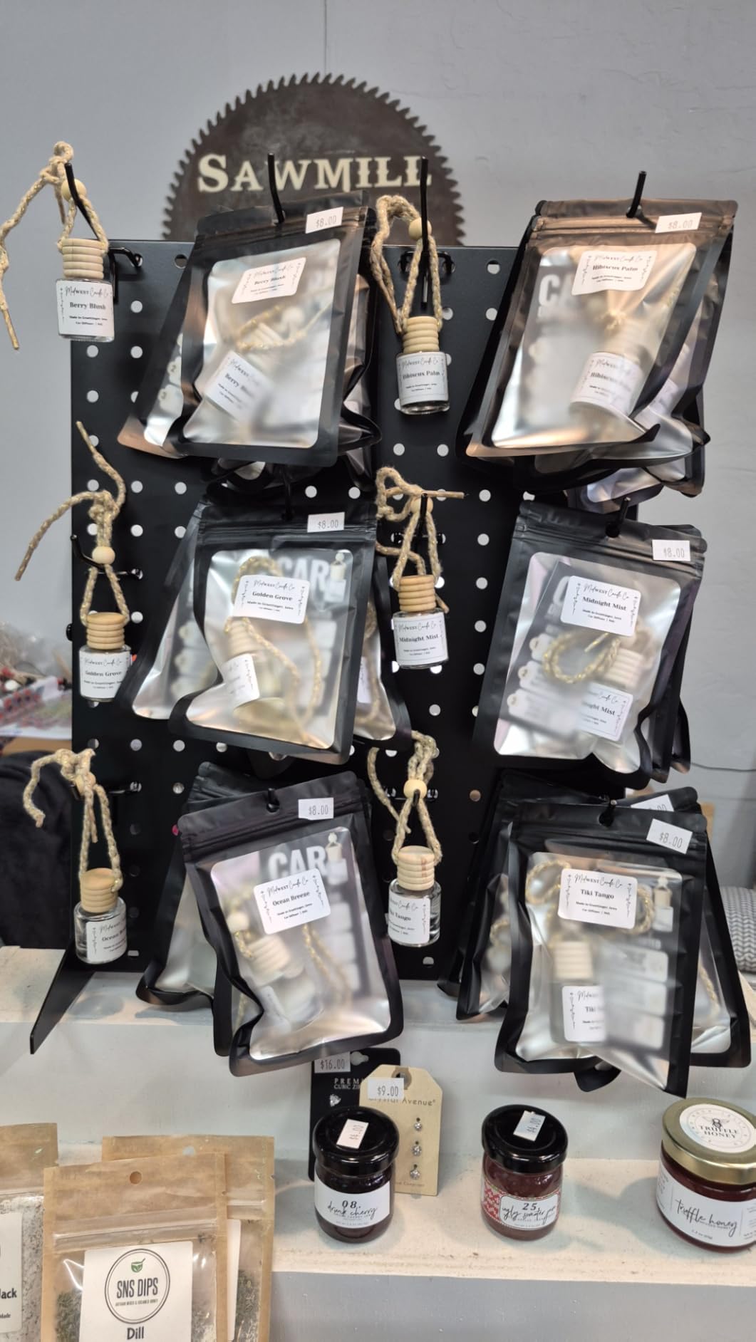 Pegboard Display Stand With 12 Peg Hooks for Retail Craft Shows & Fairs - Metal Product Merchandise Display Rack for Selling Accessories, Display Stands for Boutique, Stores, Vendors & Events customer photo 2