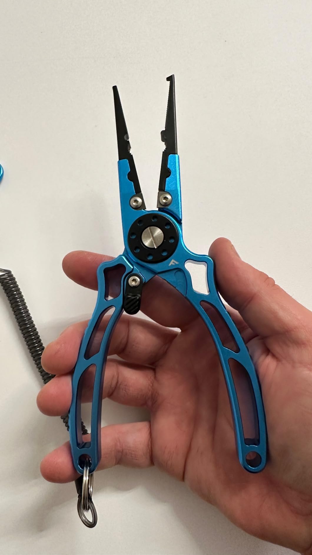 FLISSA Fishing Pliers, Safety Lock Design Fish Pliers Saltwater, Aluminum Hook Remover, Titanium 6Al-4V Jaw and Tungsten Carbide Line Cutters, Sheath & Lanyard, Fishing Gear Gifts for Men customer photo 1