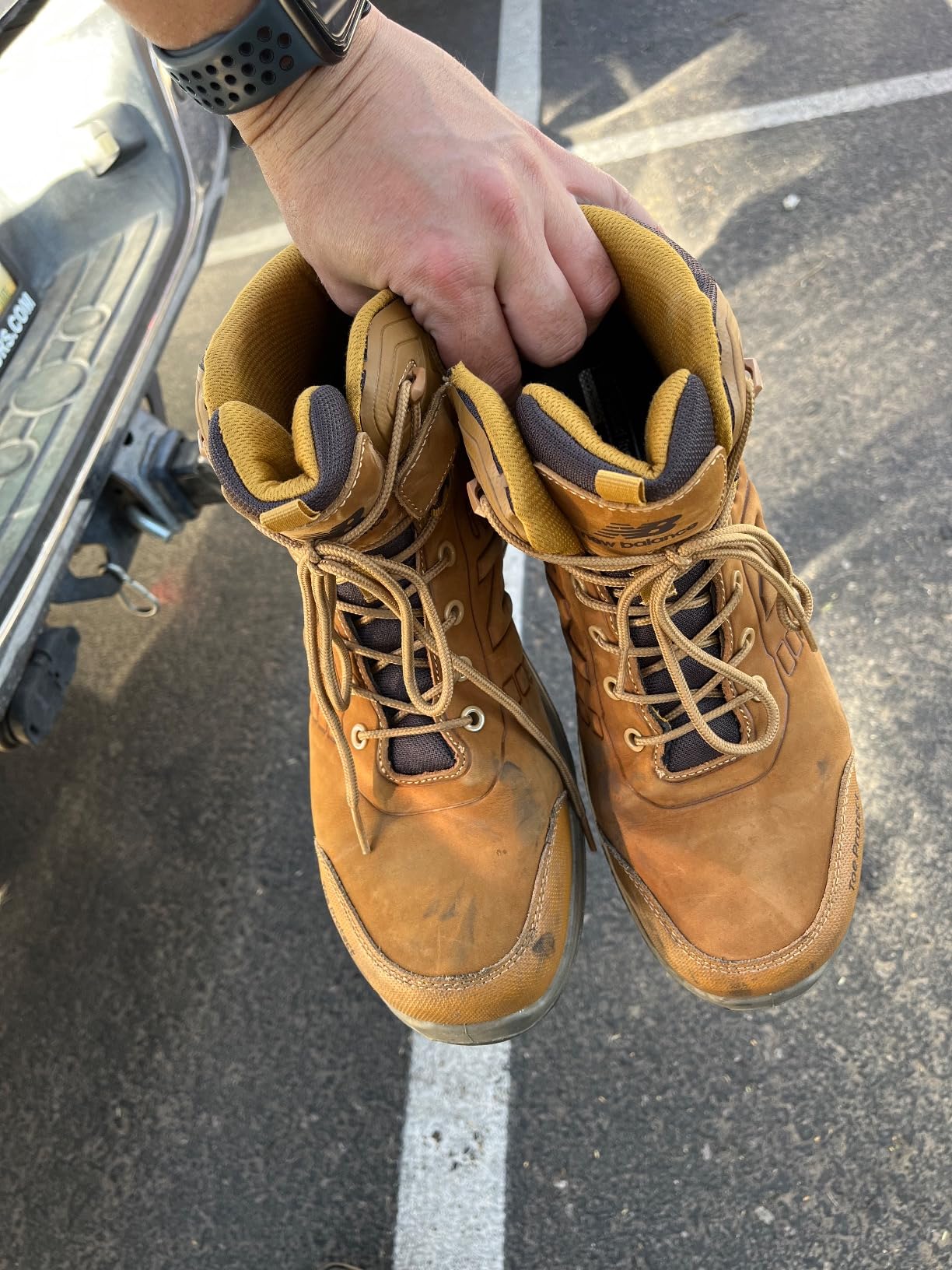 New Balance Men's Work & Safety Calibre Comp Toe EH PR SR customer photo 1