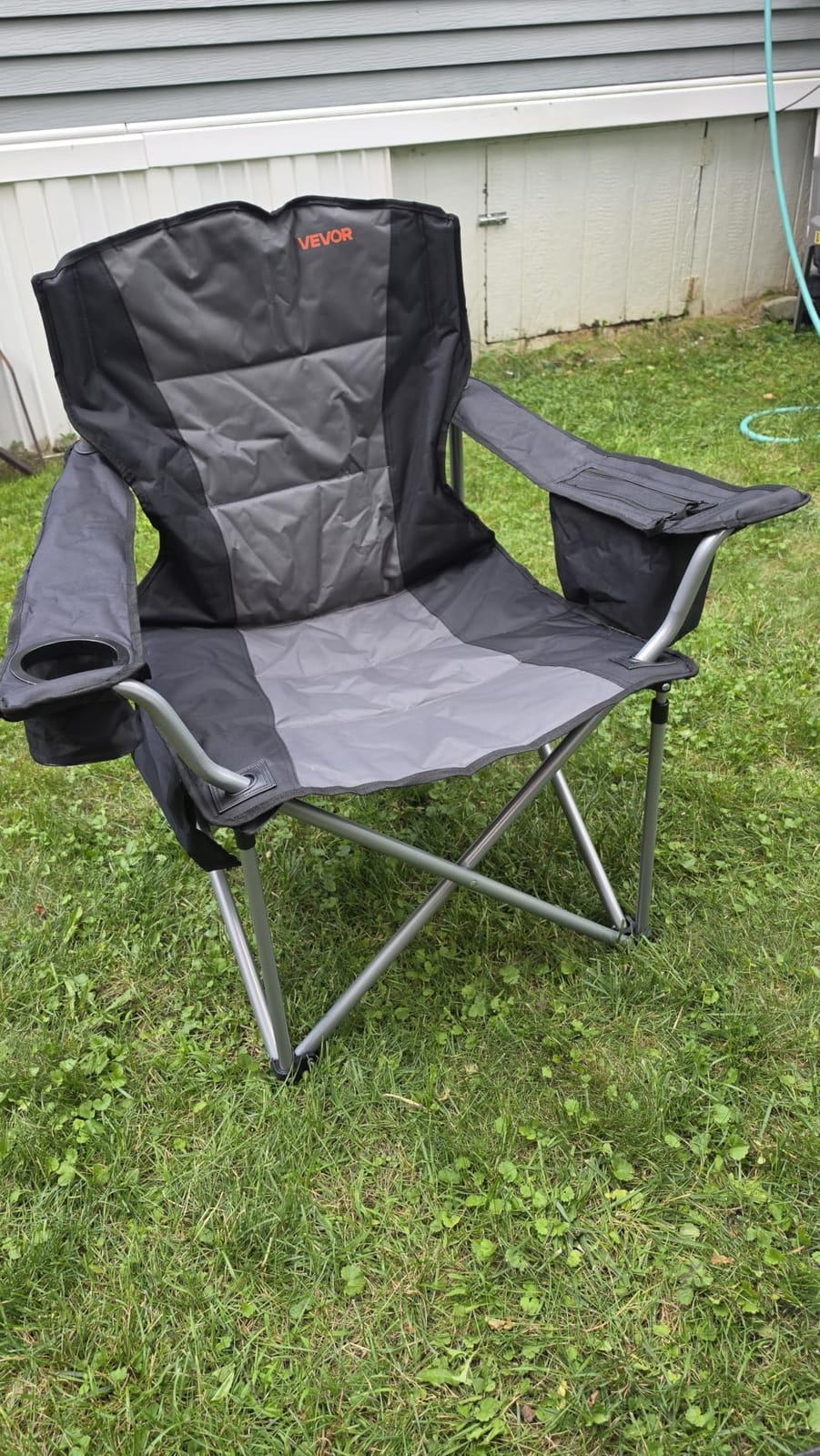 VEVOR Oversized Camping Folding Chair, Portable Heavy Duty Outdoor Quad Lumbar Back Padded with Side Pockets, Cup Holder and Cooler Bag for Beach, Lawn, Picnic, Fishing, Backpacking, Black | Portable Collapsible Seat With Side Pockets Cup Holder Cooler Bag, Steel Frame 550Lb Capacity, for Beach Lawn Picnic Fishing customer photo 1