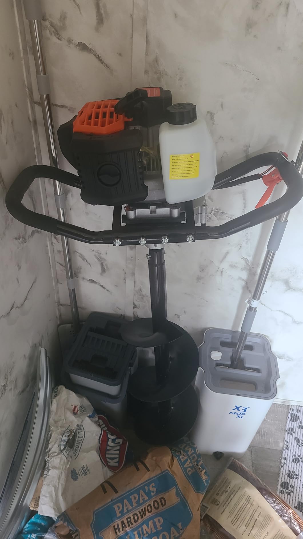 VEVOR Post Hole Digger, 43cc 1250W Auger Earth Digger, Gas-Powered (Fuel) customer photo 2