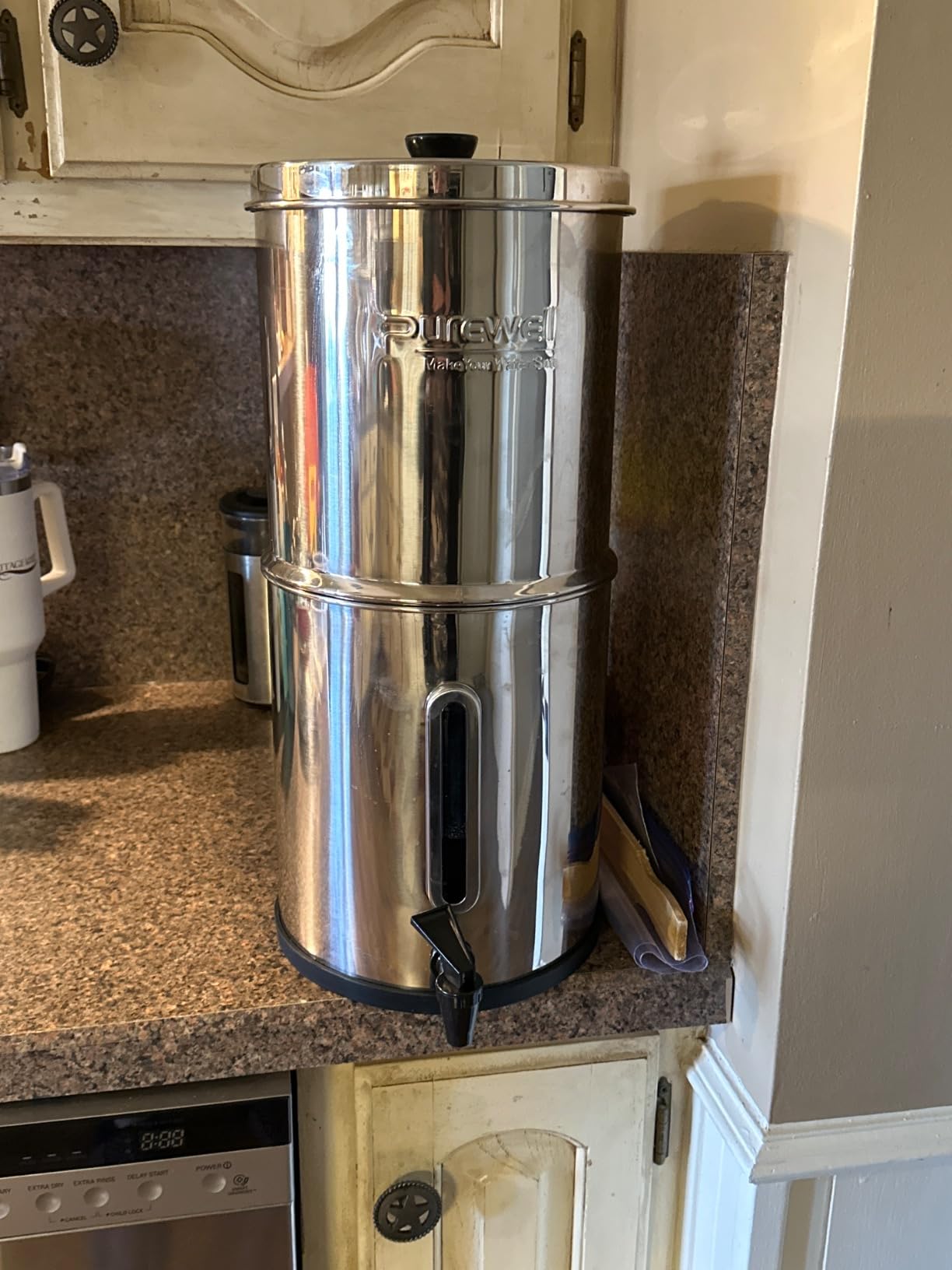Purewell 2.25G Gravity Water Filter System with Water Level Window, 3-Stage 0.01μm Ultra-Filtration Stainless Steel Countertop System with 2 Filters and Stand, Reduce 99% Chlorine, PW-KS customer photo 1