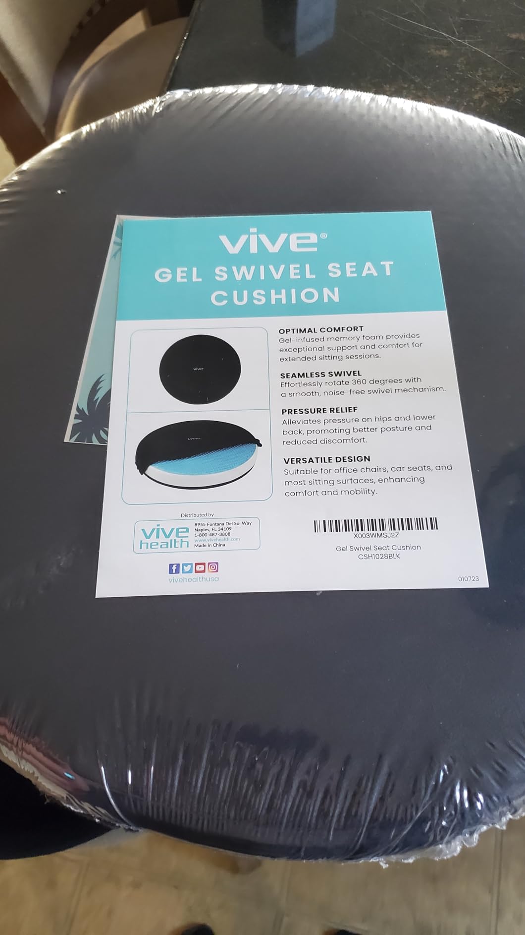 Vive Swivel Car Seat Cushion for Handicapped & Elderly Assistance - 360 Large Round Rotating Chair Pad with Memory Foam (Black) customer photo 2