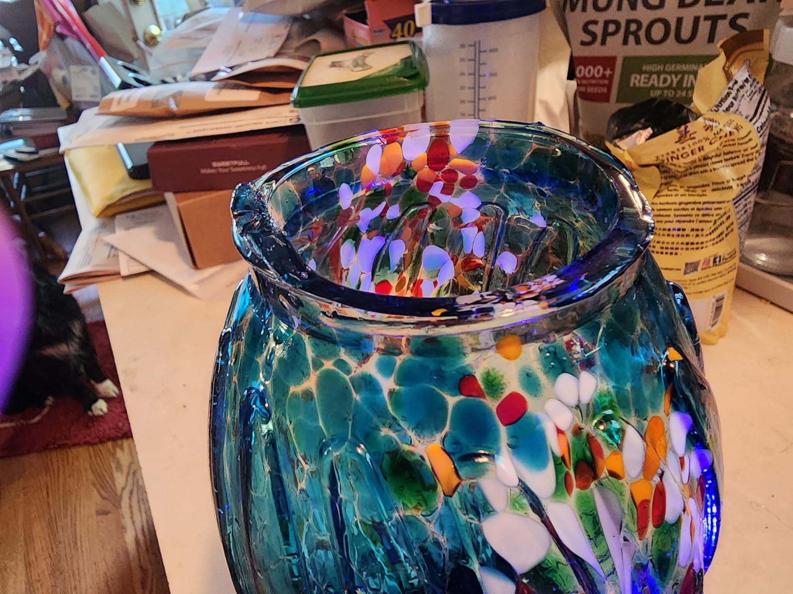 HouseSapp Solar Hummingbird Feeder - 49 fl.oz Hand Blown Glass Color Changing - 7 Feeding Ports with Perch - Never Leak - Perfect Hummingbird Feeder for Outdoors Hanging (Blue) customer photo 2