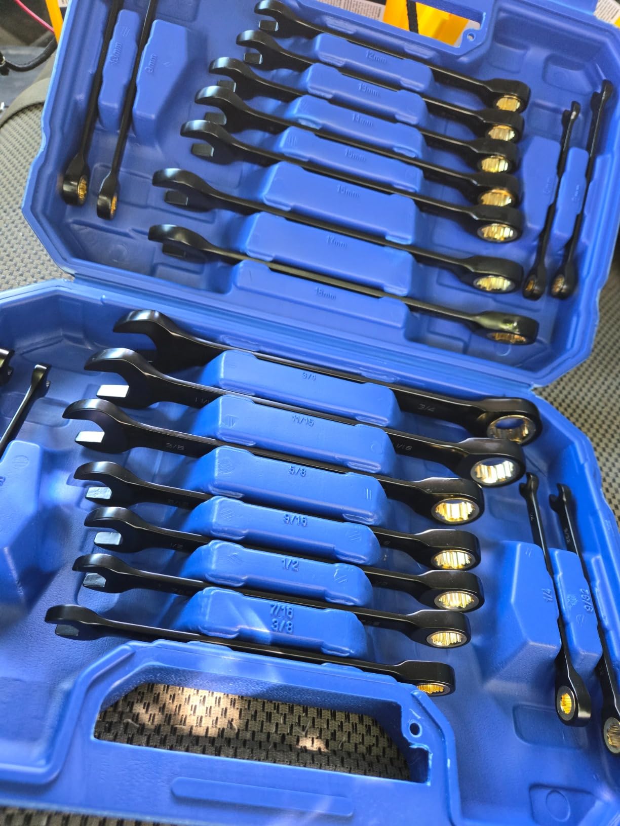 WORKPRO 22-Piece Ratcheting Wrench Set, Metric 6-18mm & SAE 1/4-3/4