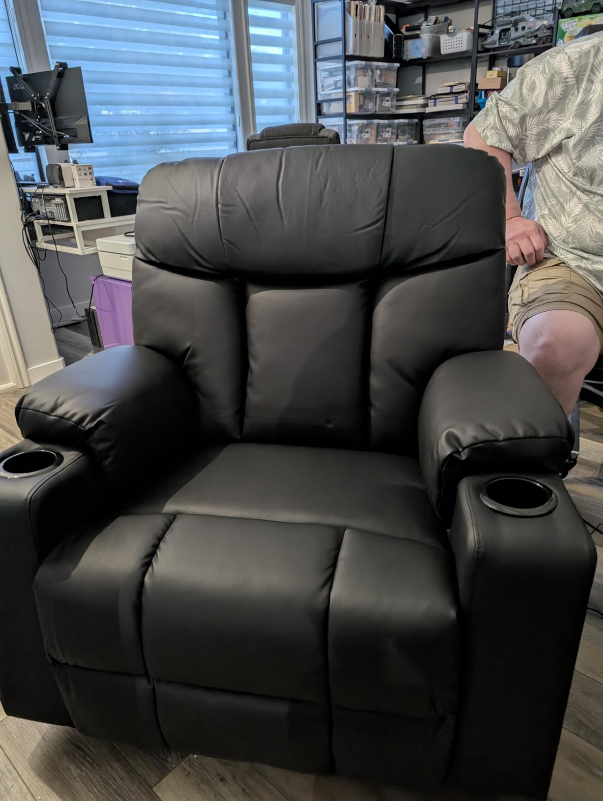 Bonzy Home Power Lift Recliner Chair with Heat and Massage, Faux Leather customer photo 1