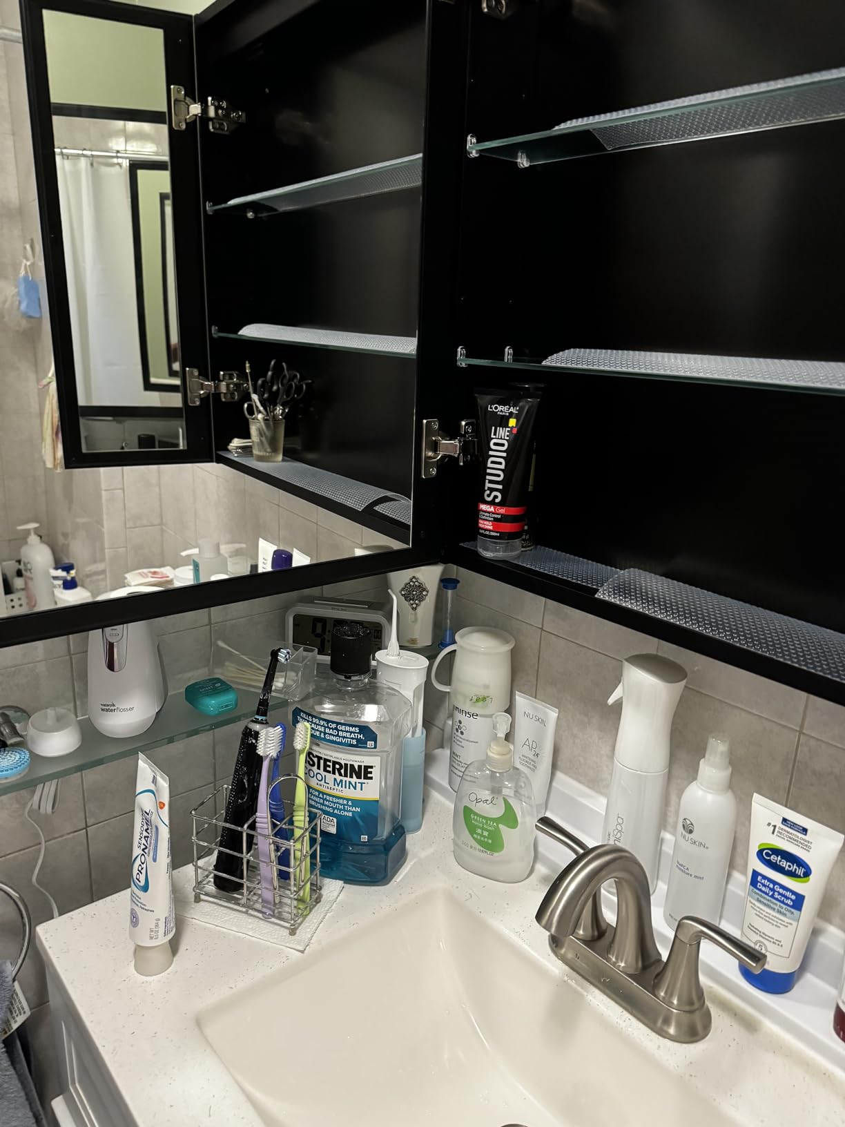 30 * 28 inch Two-door Aluminum LED Lighted Bathroom Medicine Mirror Cabinet | Light Adjustable, Sockets & USBs inside, Anti-Fog, Easy to Install customer photo 2