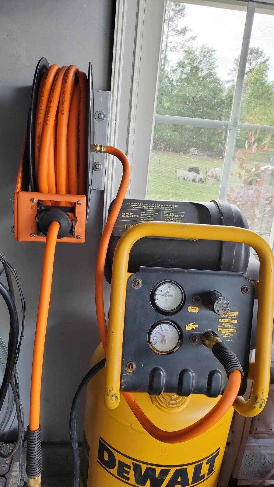 Giraffe Tools Retractable Air Hose Reel 50ft with Swivel Bracket 3/8
