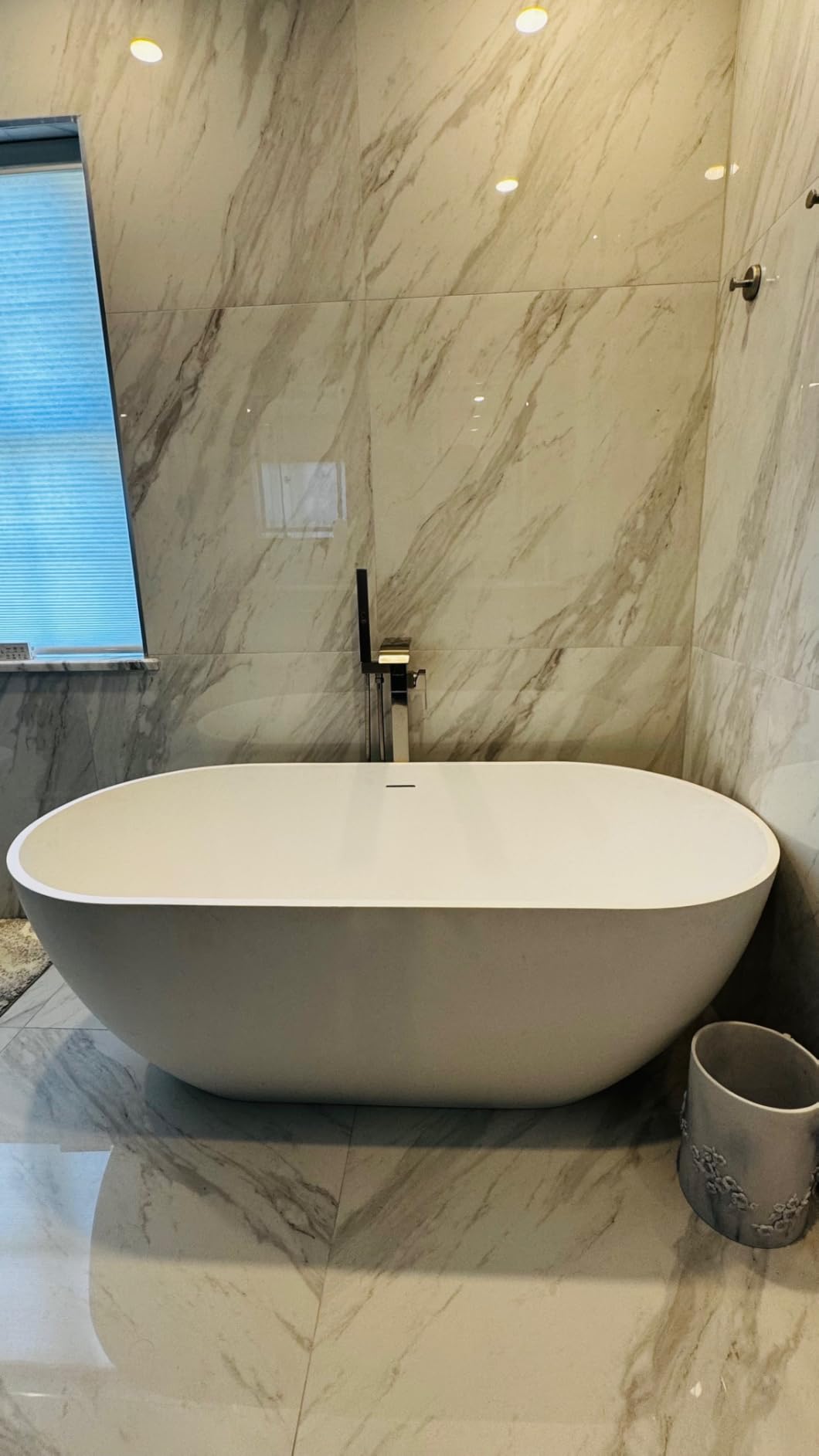 59'' Free Standing Tub, Stone Resin Freestanding Bathtub | Bathroom Soaking Tub Soaker Tubs Oval Shaped, Luxury Modern Freestanding Tubs with Overflow and Pop-up Drain - White customer photo 2