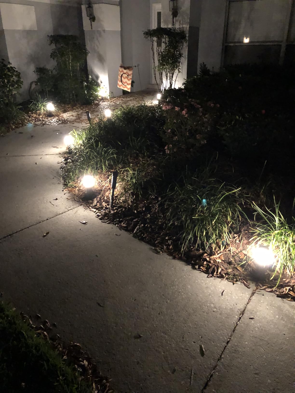 SUNVIE 12-Pack Low Voltage Landscape Pathway Lights 3W Outdoor Landscape Lighting 3000K 12-24V LED Bollard Path Lights Wired CRI 90+ Aluminum Pathway Lighting for Walkway Yard Garden, ETL Listed Cord customer photo 2