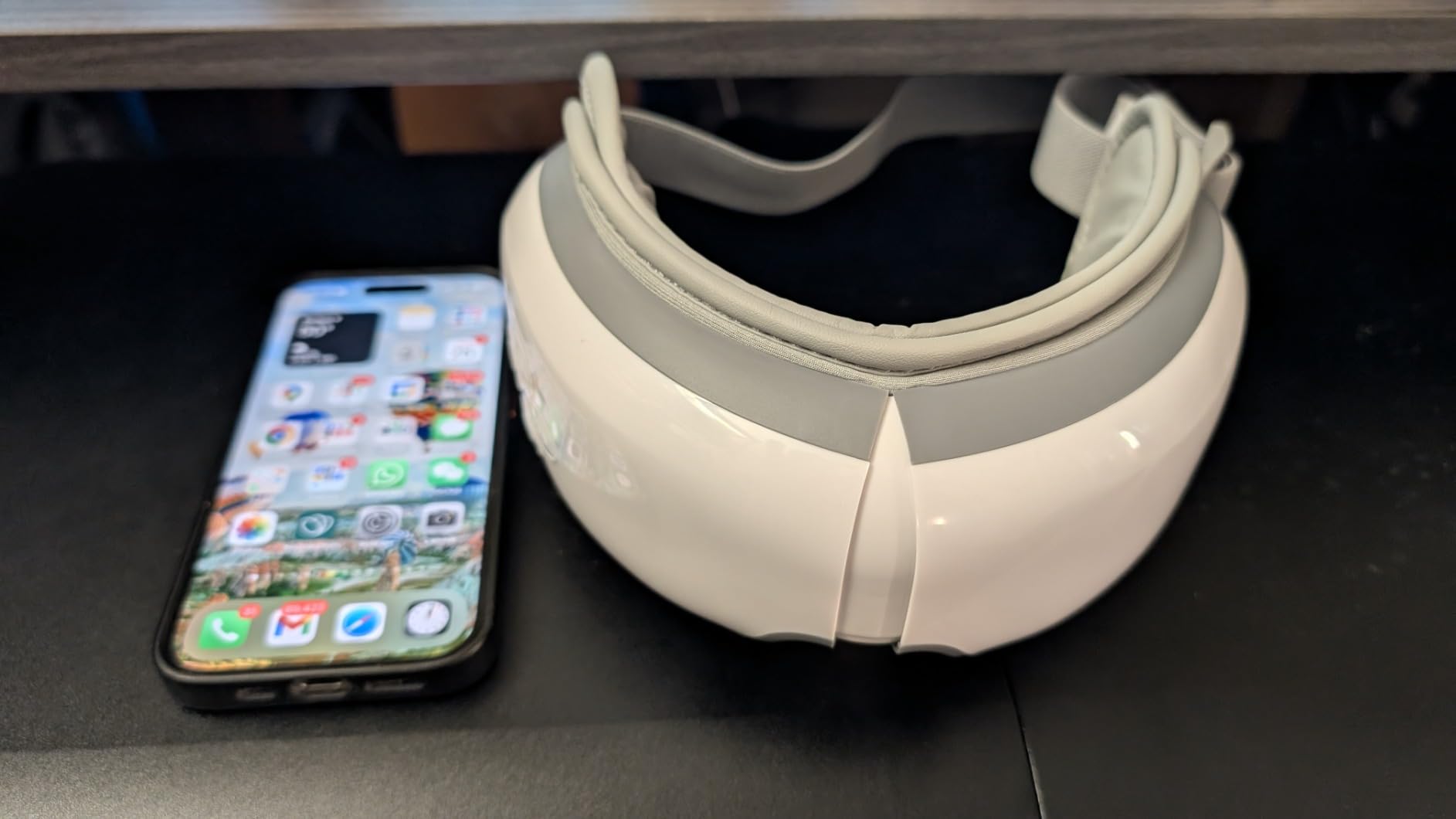Eye Massager with Heat, Massaging Eye Mask customer photo 1