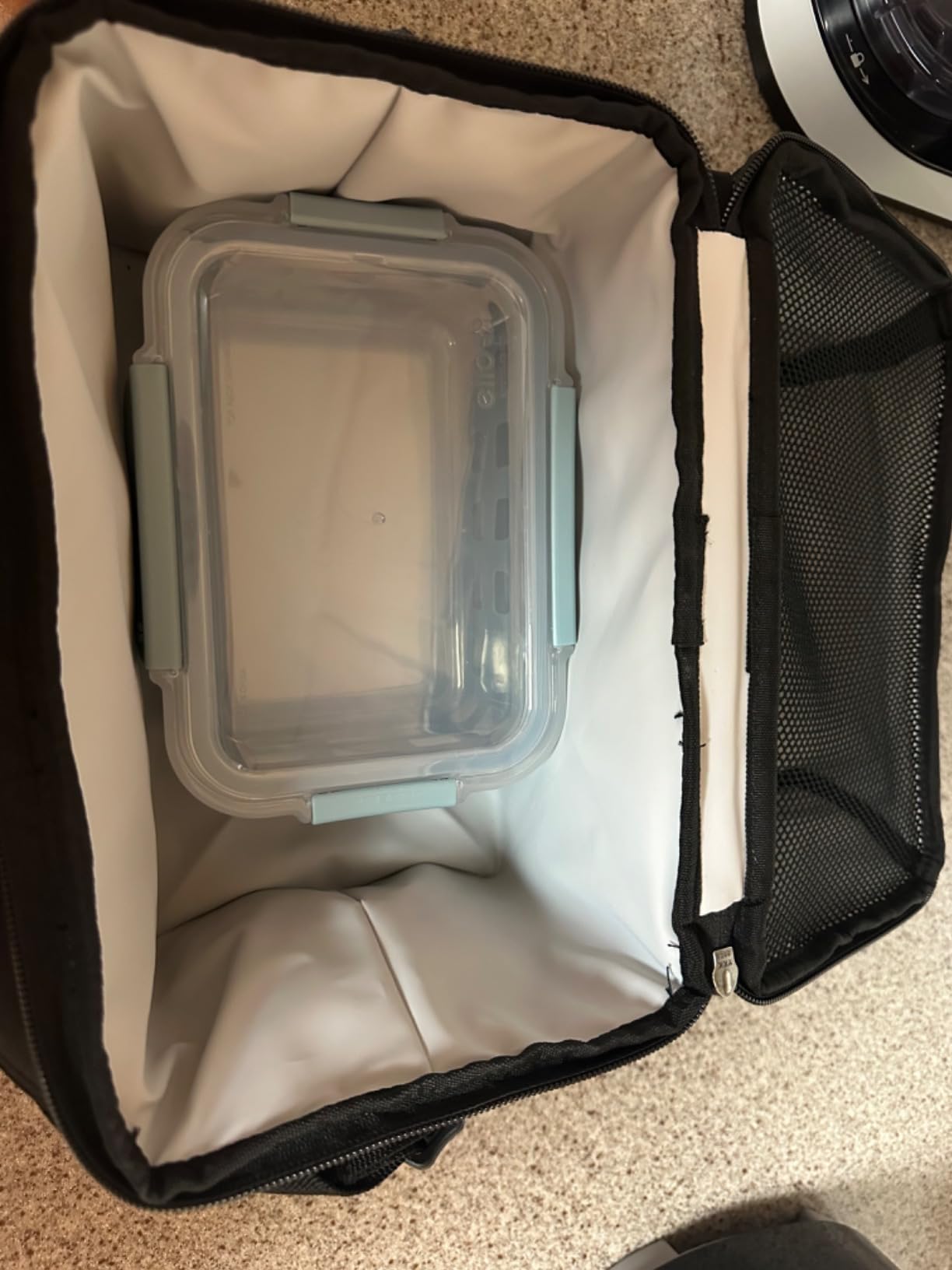 Carhartt Insulated 12 Can Cooler Tarmac | Two Compartment Lunch Box Durable, Fully-Insulated Lunch Bag for Women & Men, Large Lunchbox customer photo 1