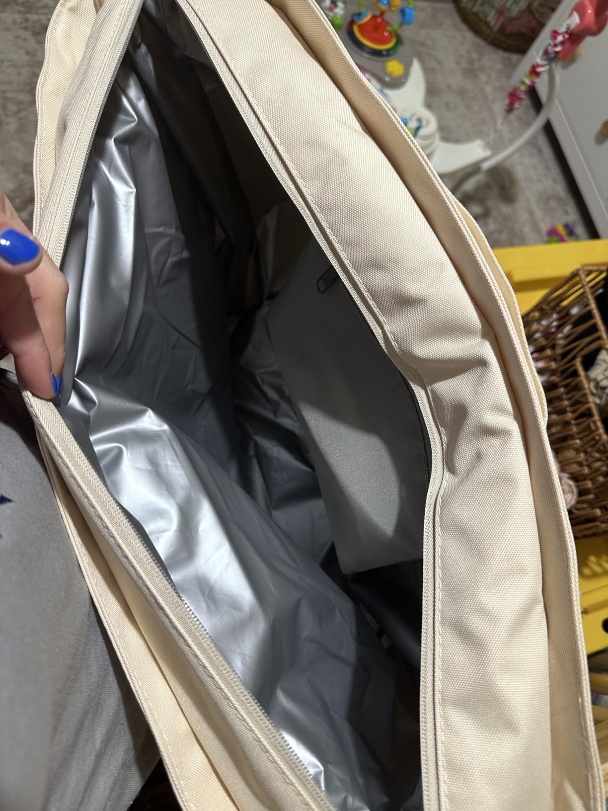 RTIC Everyday Insulated Tote Bag, Reusable Thermal Cooler with Zippered Top for Beach, Grocery, Shopping customer photo 1