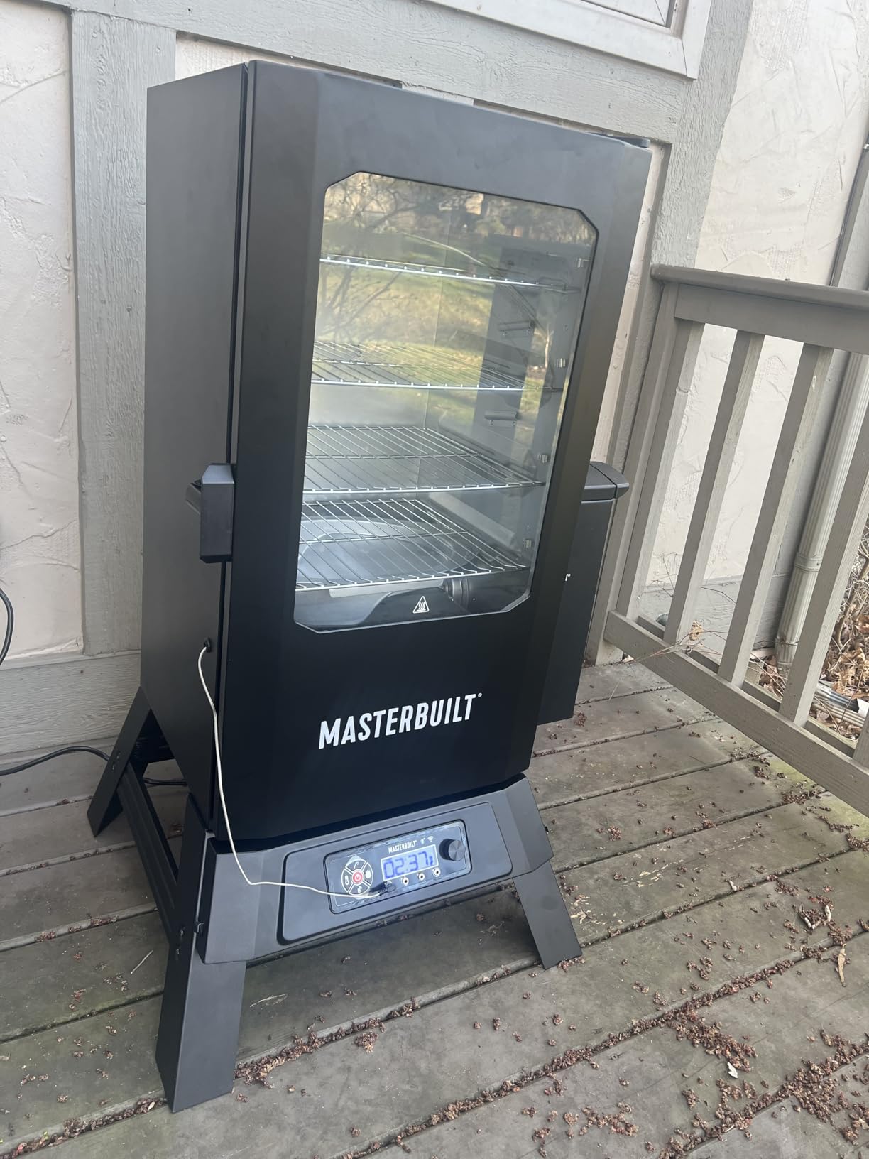 Masterbuilt®710 WiFi Digital Smoker, Vertical Design, 711 Cooking Sq. Inches, 4 Chrome Coated Smoking Racks, Wood Chip Loader, Electric Fuel Source to Plug in and Start Cooking, Black Model MB20070924 customer photo 1