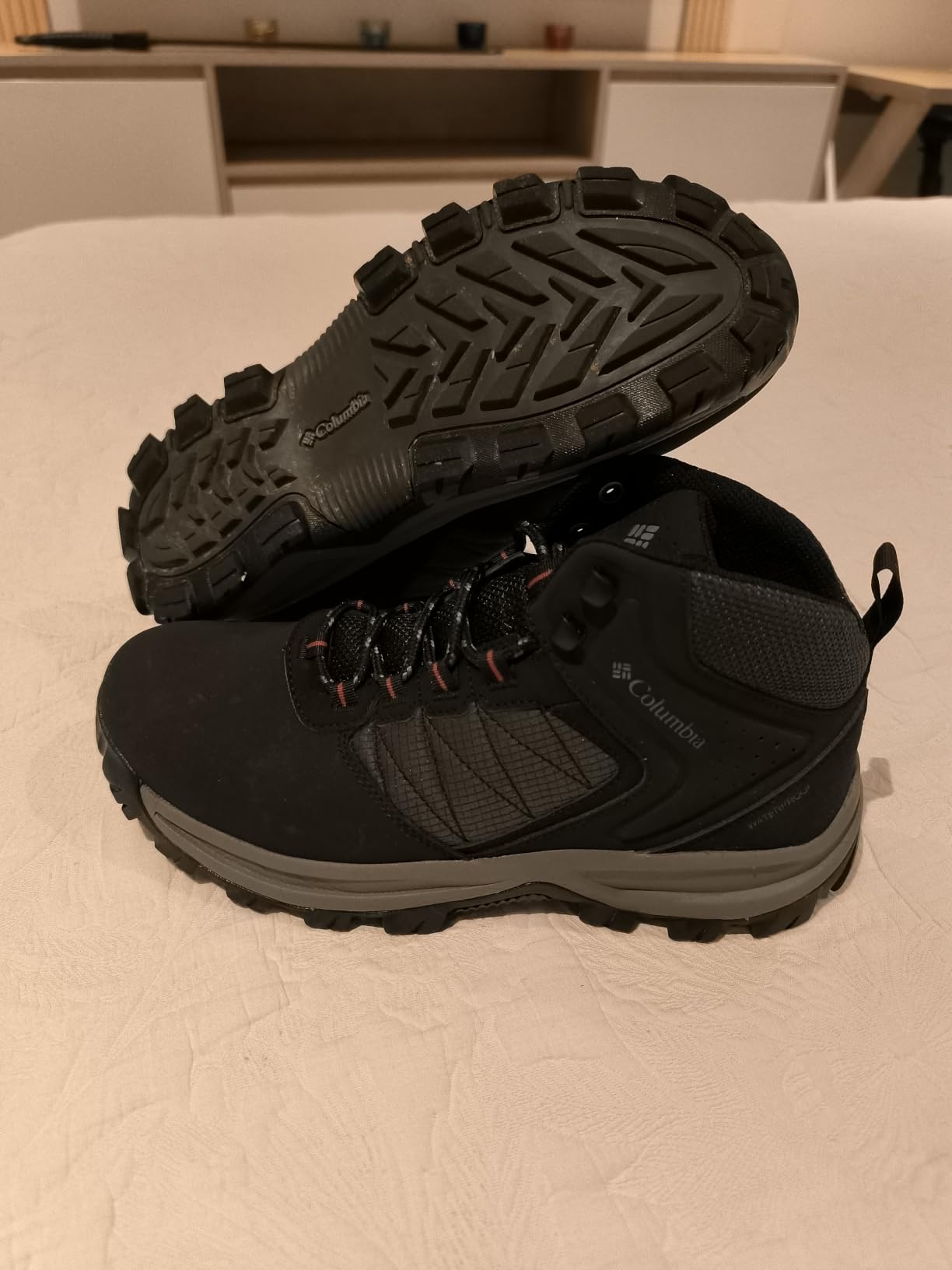 Columbia Men's Transverse Hike Waterproof customer photo 1