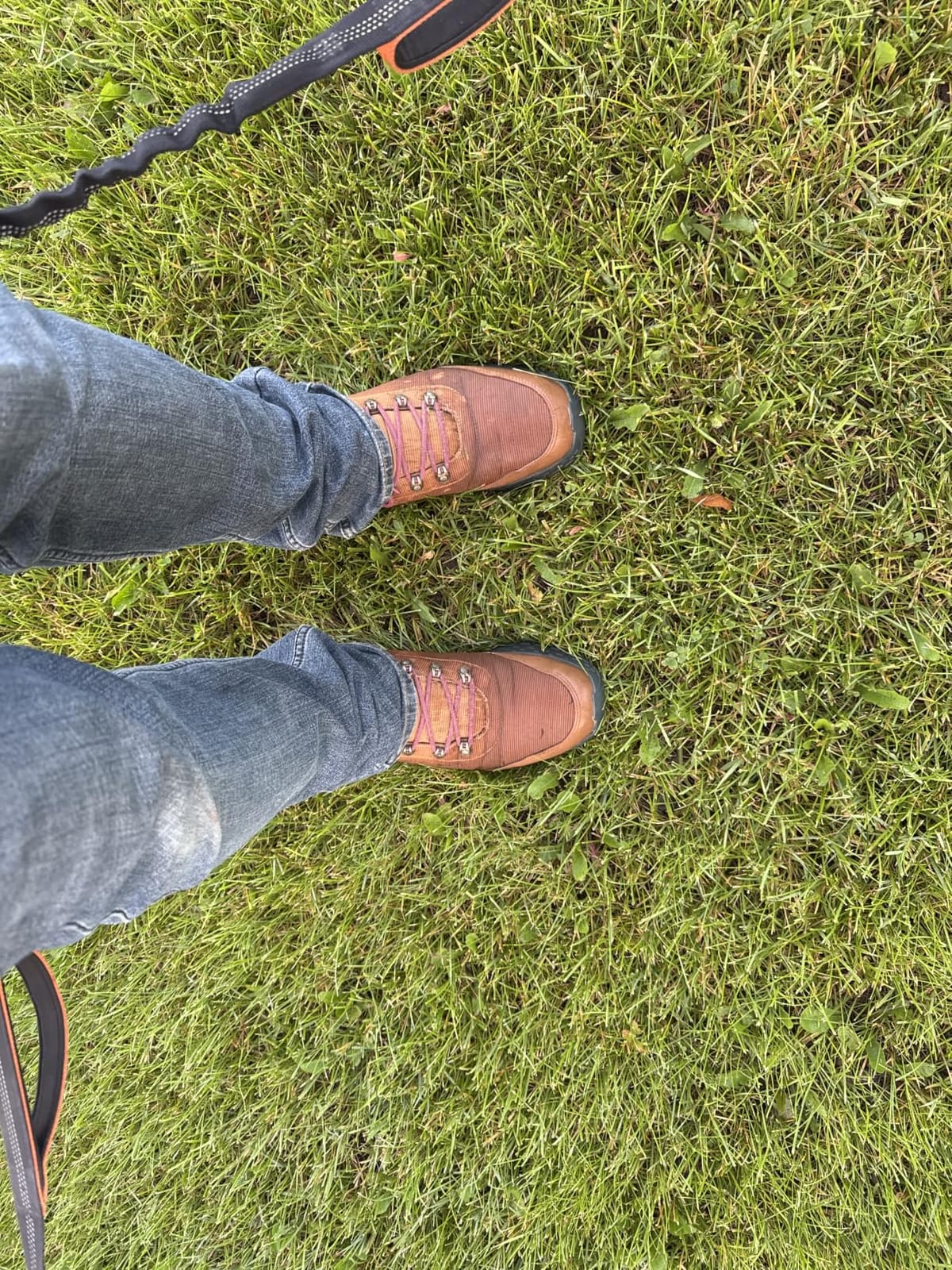 Columbia Men's Fairbanks Mid Hiking Boots customer photo 2
