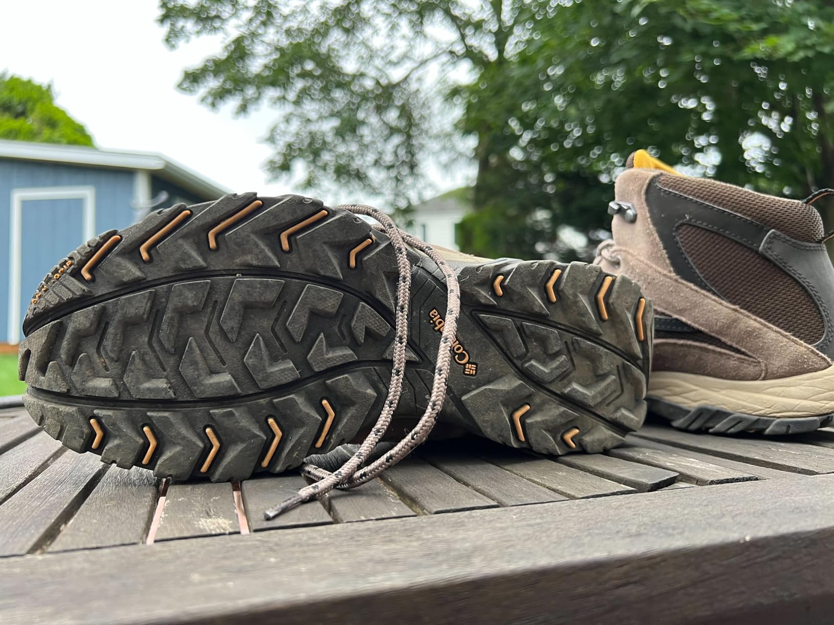 Columbia Men's Crestwood Mid Waterproof Hiking Boots customer photo 2