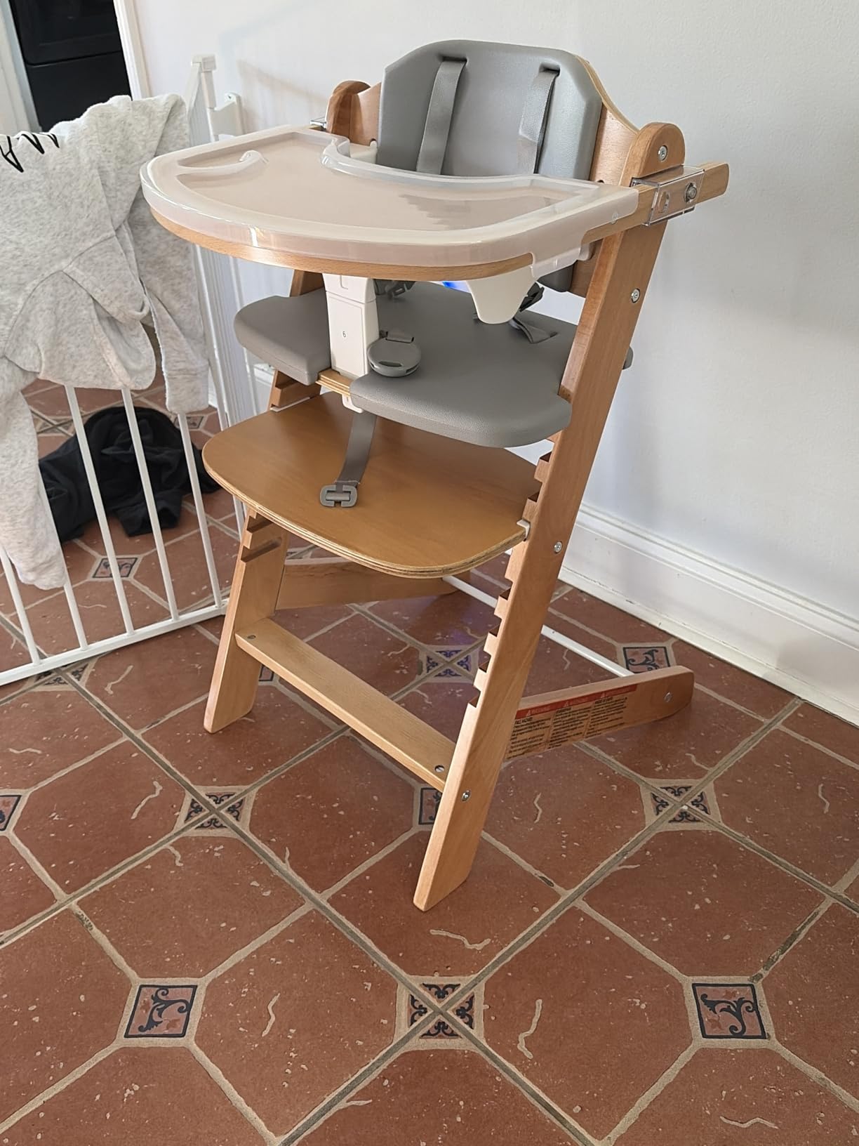 Cowiewie 3-in-1 Convertible Natural Wooden High Chair for Babies & Toddlers 3-Tier Remove & 2 Adjustable Wood Tray & 8 Levels Adjustable, 2 Waterproof Cozy Cushions Grey customer photo 2