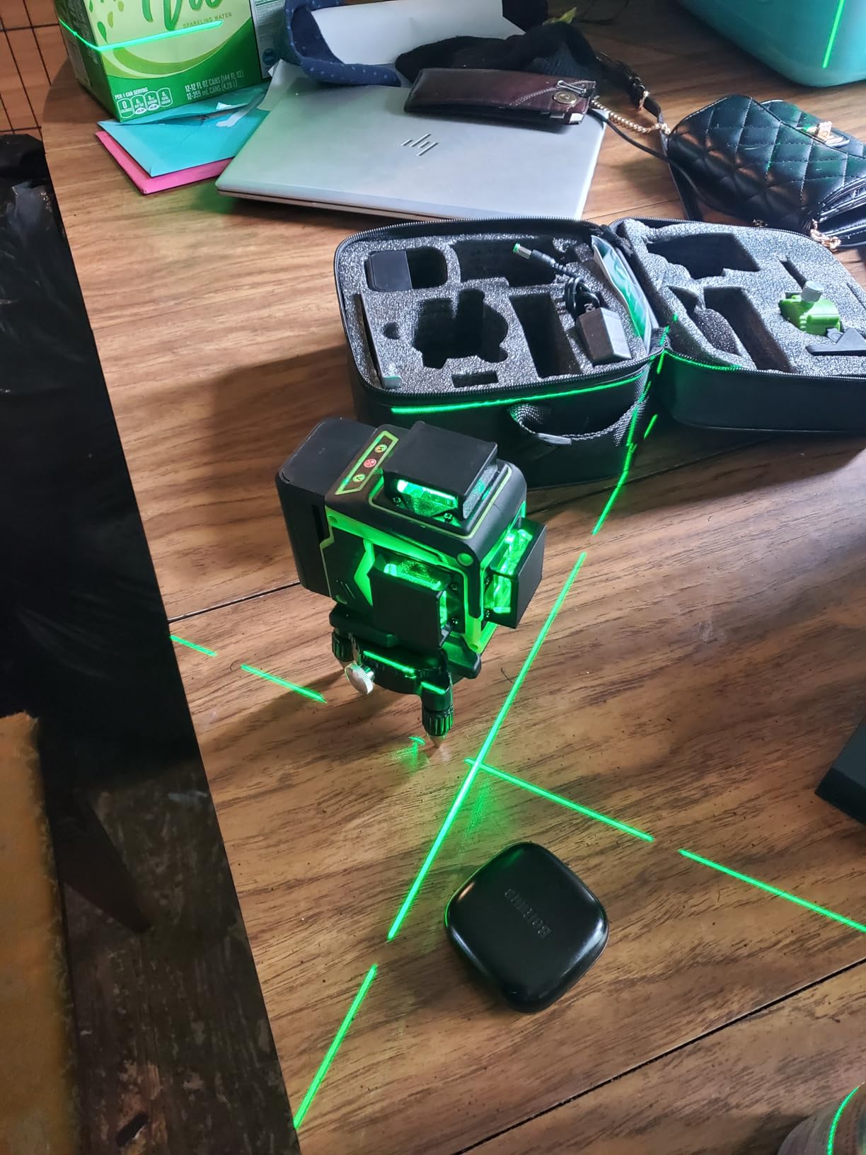 16 Line Laser Level 360 Self Leveling,4D 4x360° Green lazer Leveler Tool customer photo 1