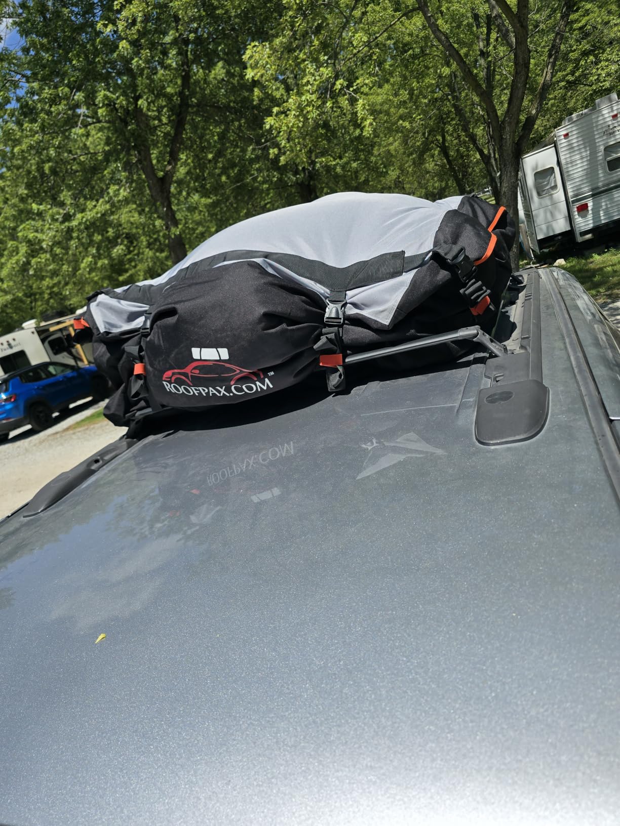 RoofPax XXL 28 cuft Car Rooftop Cargo Carrier Bag Extra Waterproof Car Roof Storage with 10 Heavy Duty Tie Down Straps and 4 Hooks Roof Bag Cargo Carrier for Top of Vehicle with/Without Rack customer photo 1