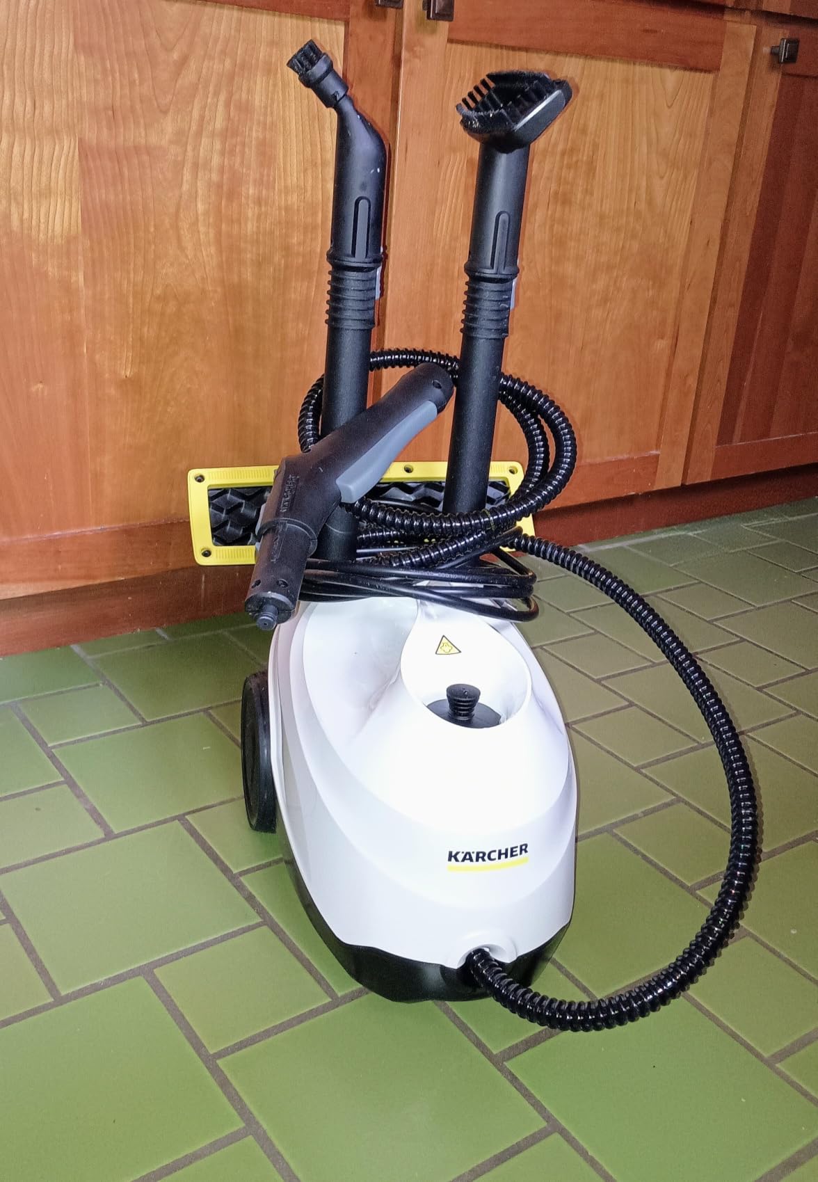 Kärcher Steam Cleaner SC 3 EasyFix, 40 Sec Heat-up, Chemical-Free | Multi-Purpose Power Steamer for Grout, Tiles, Hard Floors, Appliances & More, Includes several Attachments customer photo 1