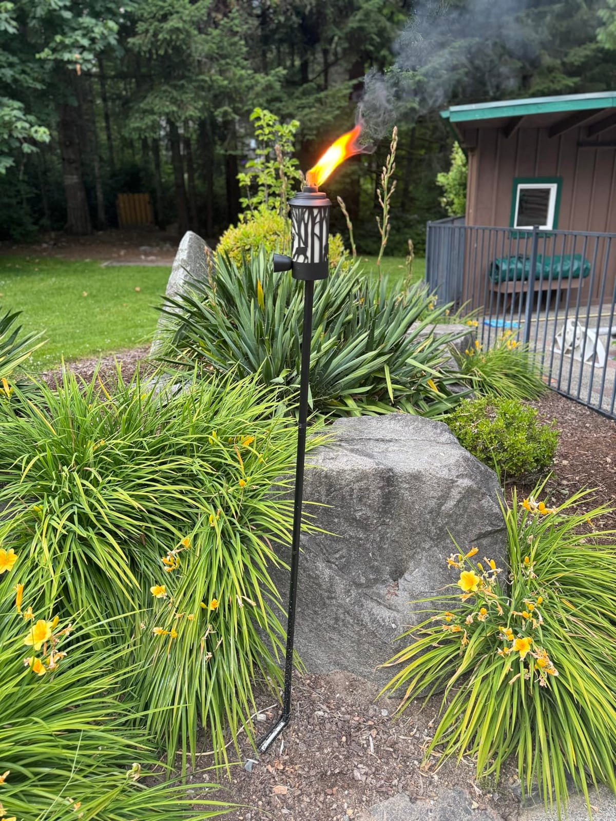 TIKI Brand Hunter Metal 64.5 Inch 2-Pack Torch, Patio, Backyard, and Lawn, Cabin Decor, Up North, Easy Installation, Outdoor Decor Torch, Black customer photo 2