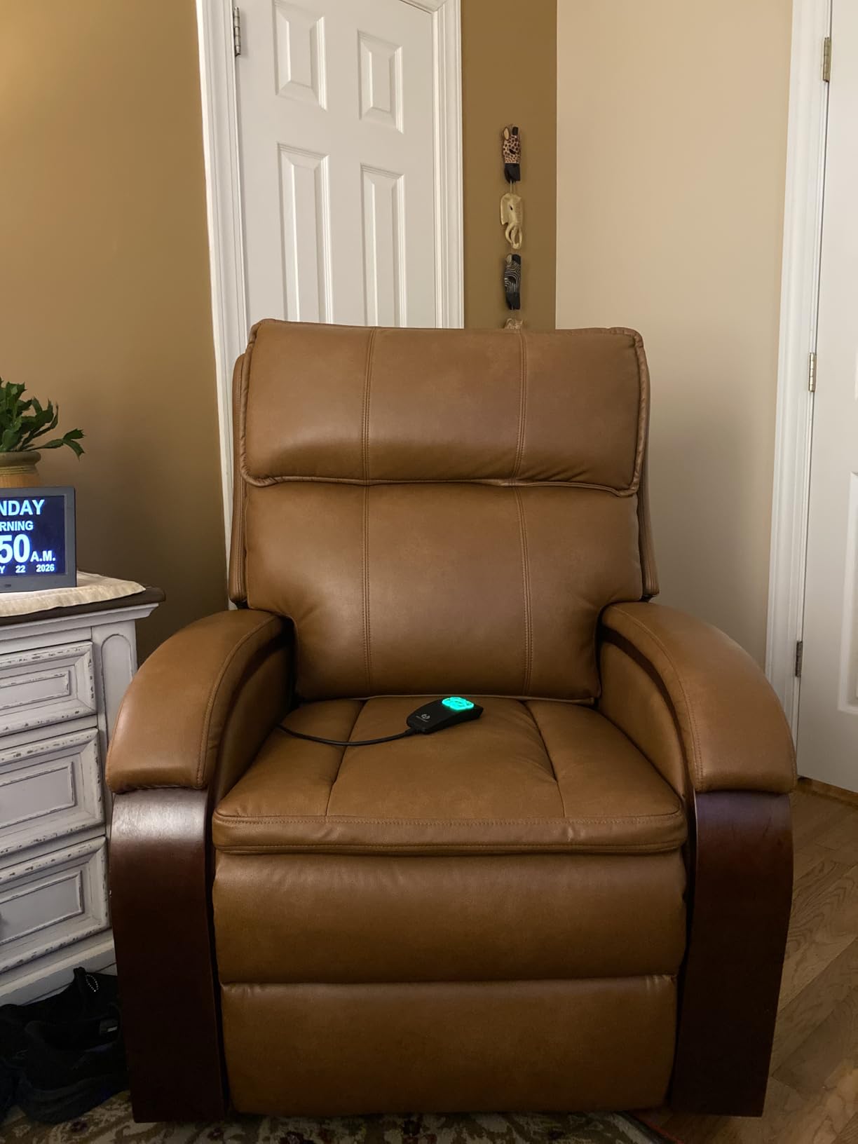 MCombo Power Lift Recliner Chair for Elderly with Power Headrest 7917 customer photo 2