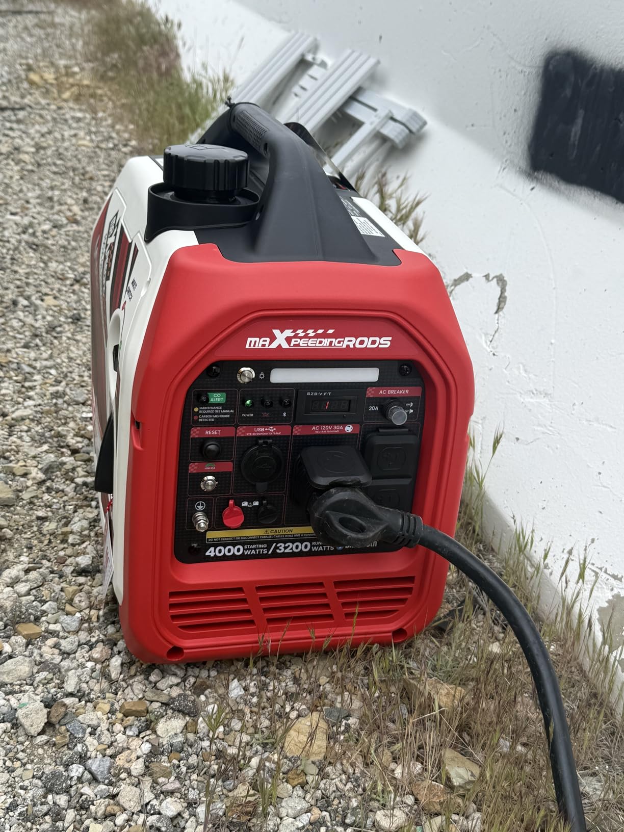 maXpeedingrods 4000 Watt Inverter Generator, Bluetooth® App Data Monitor customer photo 2