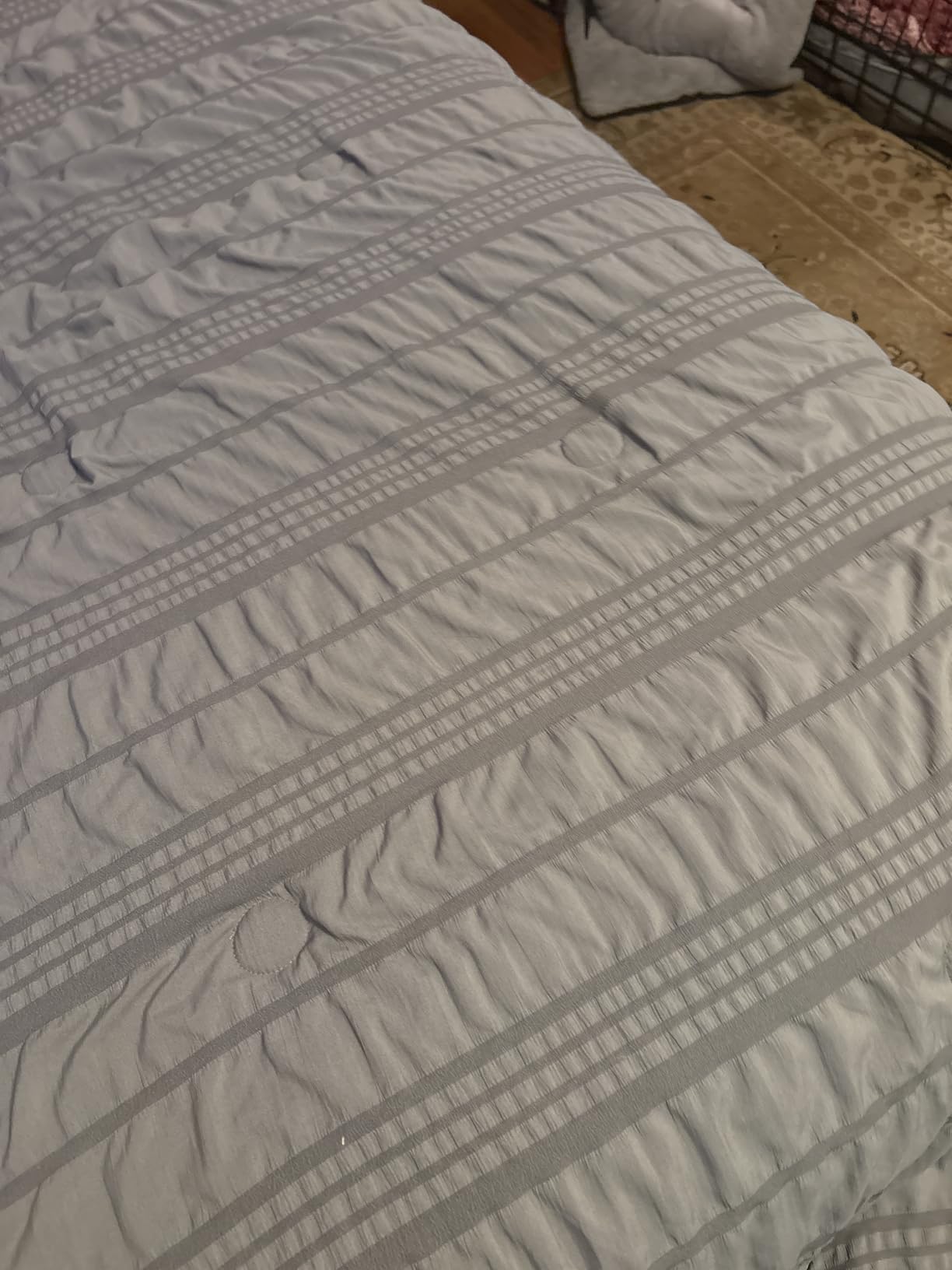 Cozy Bliss Seersucker Cooling Comforter Queen Size, Q-Max 0.45 Reversible Lightweight Cooling Blanket, Dark Grey customer photo 1