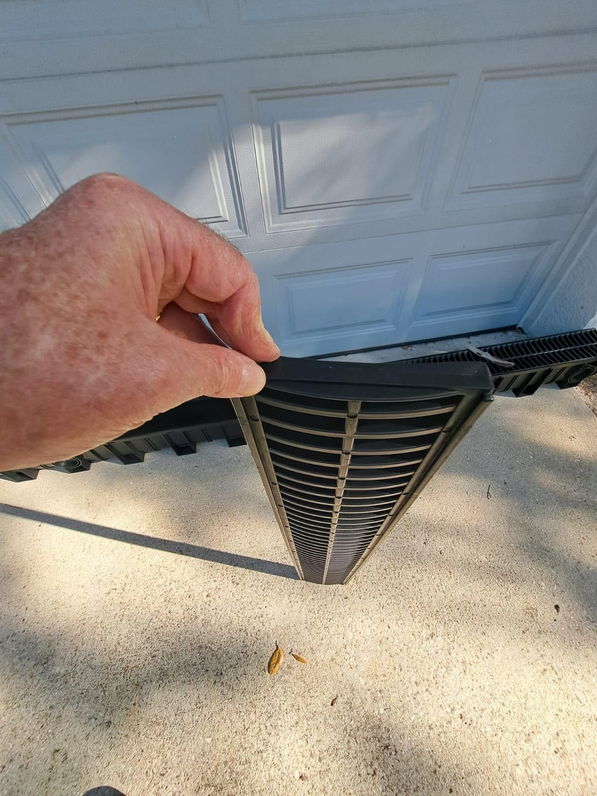 Trench Drain System, Channel Drain with Plastic Grate, 5.9x5.1-Inch HDPE Drainage Trench, Black Plastic Garage and GardenDrain, 6x39 Trench Drain Grate, with 6 End Caps,Convenient Assembly（6 Pack） customer photo 1