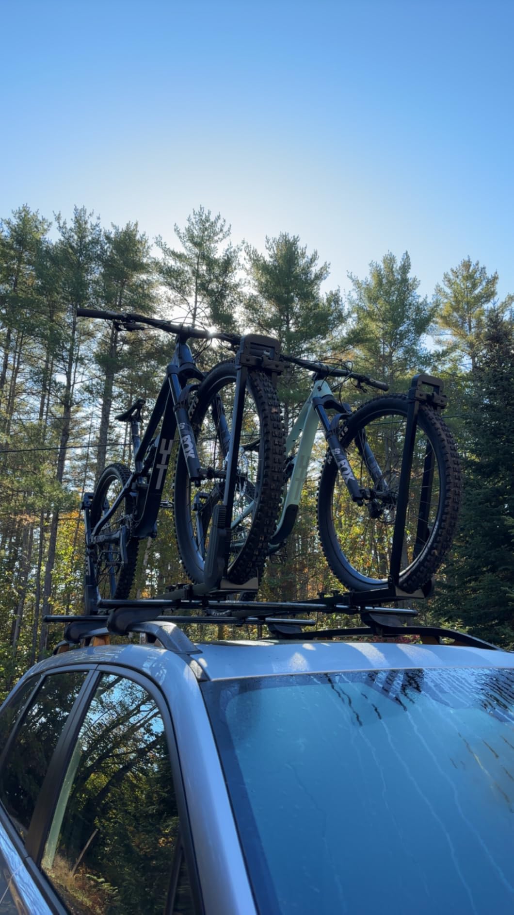 TOOENJOY Rooftop Bike Rack for Car SUV, Upright Roof Mount Bicycle Rack with 2 Arms for Movable Crossbar, 2 Bike Carrier customer photo 2