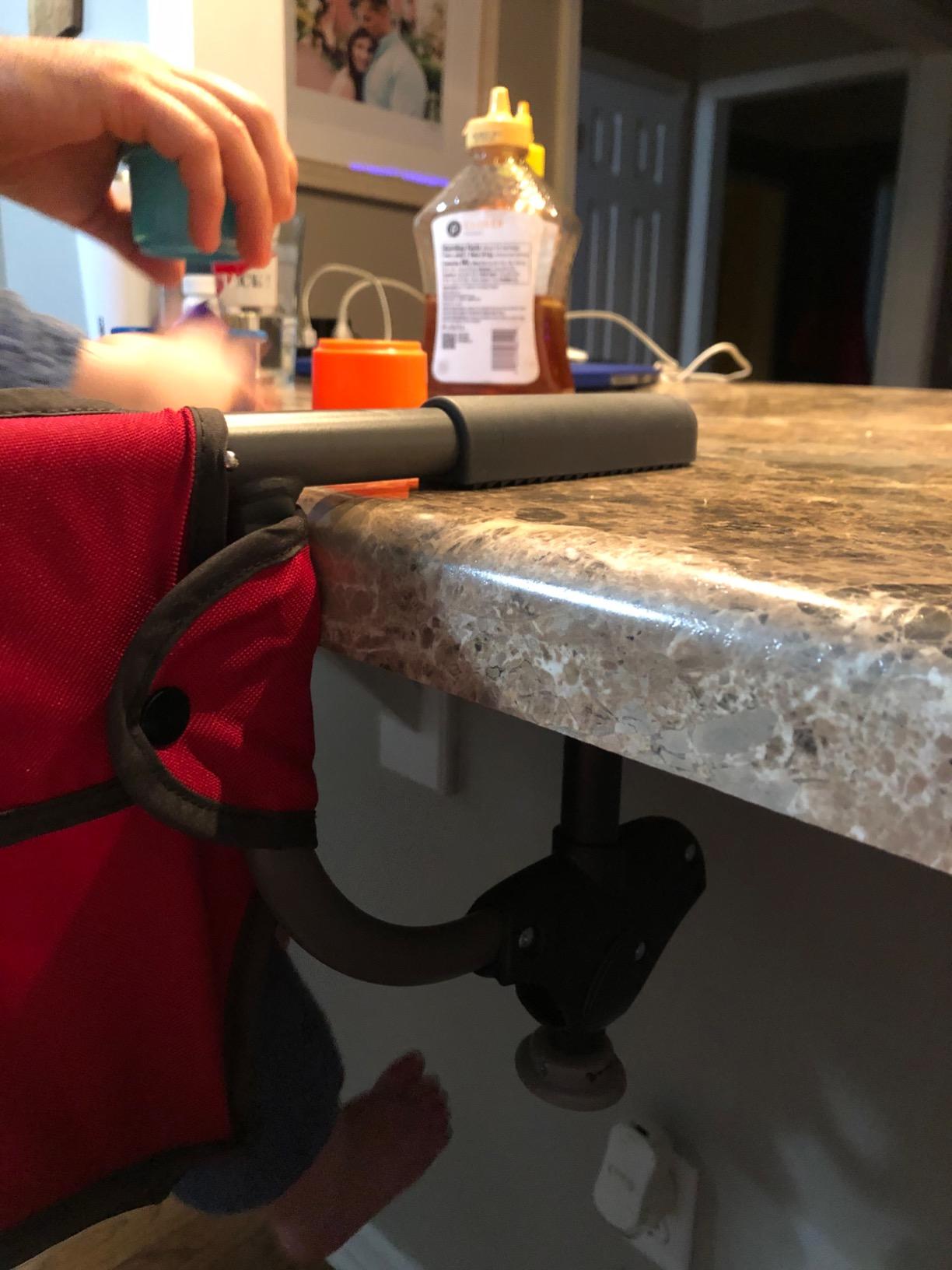 Chicco Caddy Hook-On Chair, Portable High Chair for Babies and Toddlers, for Children up to 37 lbs., Lightweight, Compact Fold, Black/Black customer photo 1