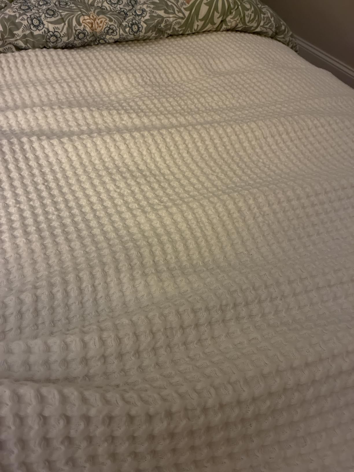 Bedsure Lightweight 100% Cotton Waffle Blanket, Queen, Linen | Summer, Breathable, Soft, Comfort, Light, Thin, Textured, Bed, Couch, Sofa, Chair, 90