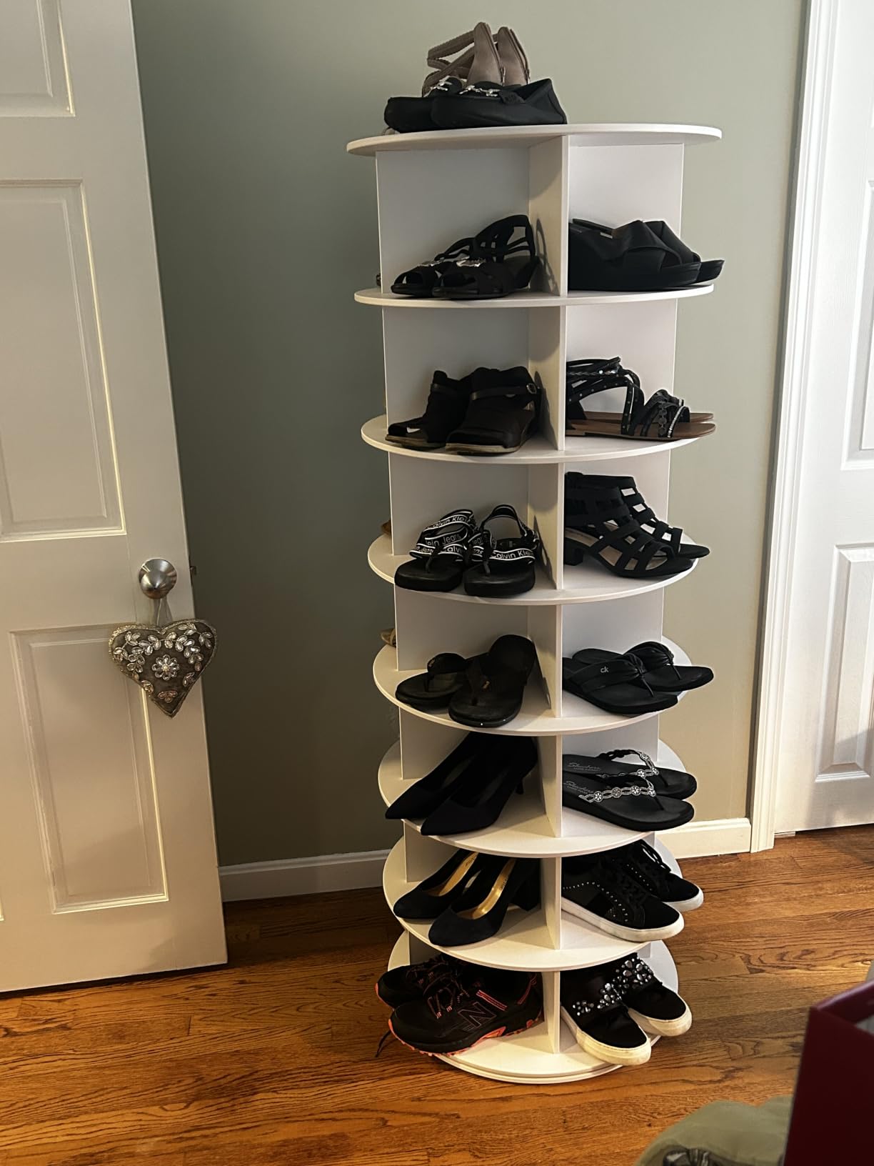SpaceAid 7 Tier Rotating Shoe Rack Tower, Spinning Shoe Display Lazy Susan, Revolving 360 Shoes Rack Storage Round Carousel, Vertical Handbag Rotate Shoes Closet Organization (7-Tier Black) customer photo 2