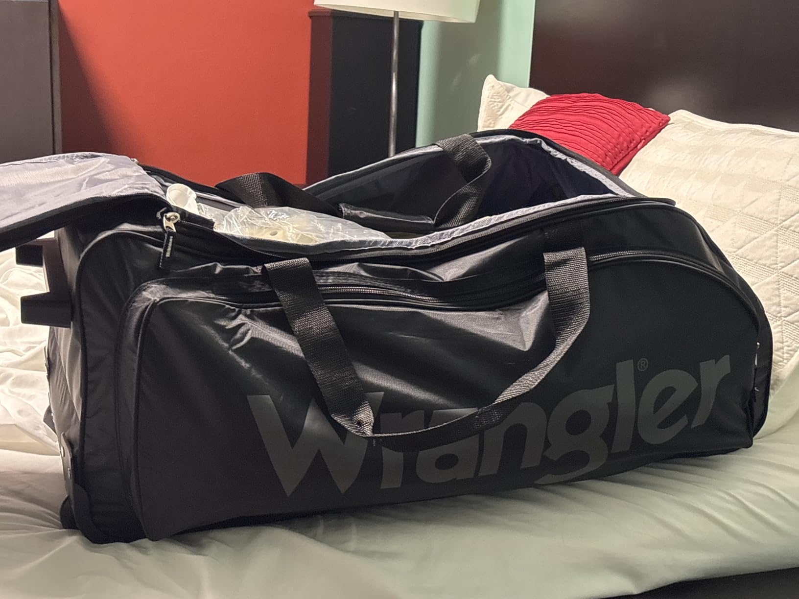 Wrangler Wesley Rolling Duffel Bag customer photo 1