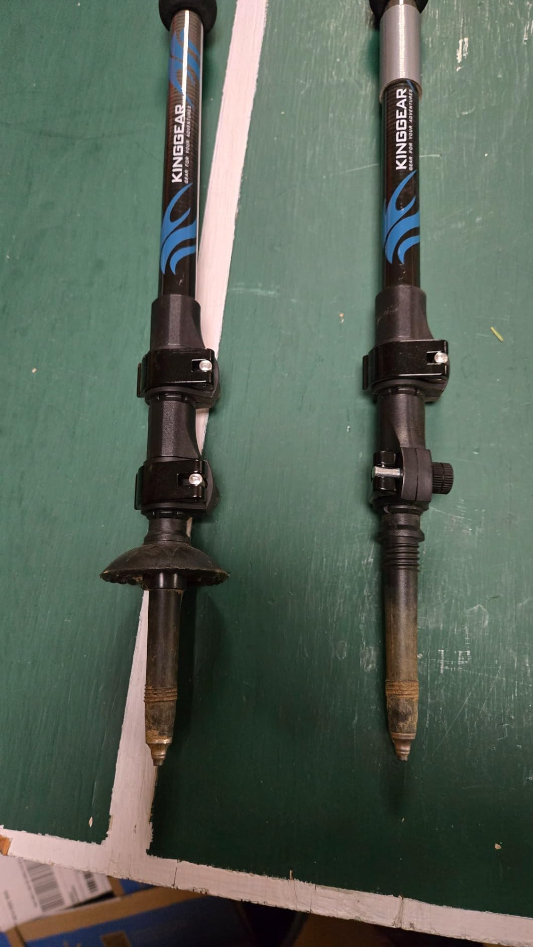 Carbon Fiber Trekking Poles Cork EVA Grip Lightweight | 8.2oz, Telescopic 90-135cm, Metal flip Locks, for Hiking, with Snow/mud/Rubber Tips & Bag customer photo 1
