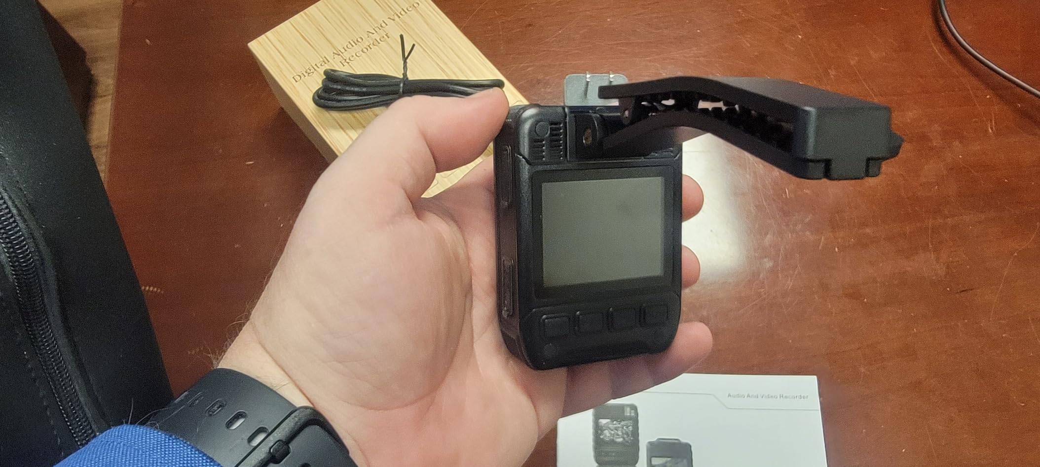 ONCHEER 1080P Sport Body Camera, with 32G TF Card Shoulder & Waist Clips, Police Body Cam Long Time Record, Personal Body Worn Cameras for Law Enforcement, Security Guards, Bike Trip customer photo 2
