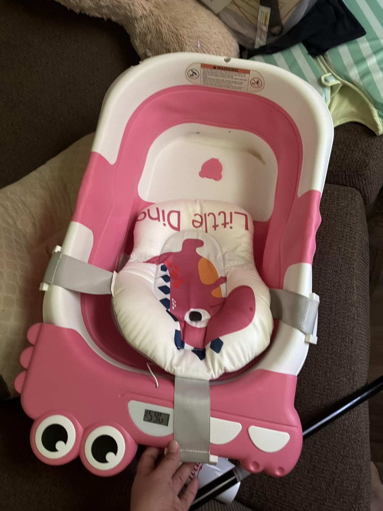 Collapsible Baby Bathtub for Newborn, Foldable Baby Bath Tub with Thermometer & Soft Floating Cushion & Drain Hole, Portable Travel Infant Bath Tubs for Newborns to Toddler 0-36 Months Girl, Pink customer photo 2