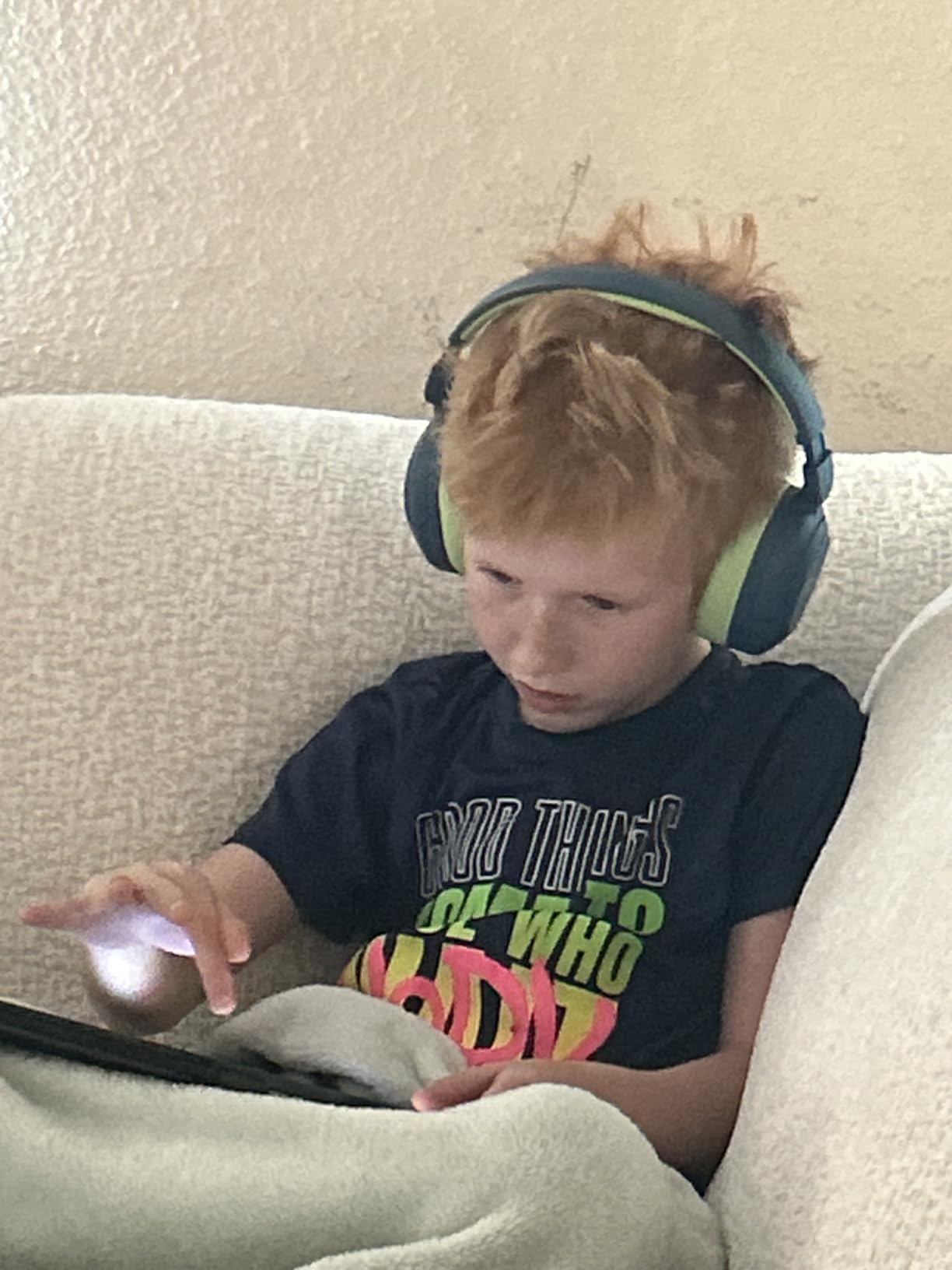 iClever BTH20 Active Noise Cancelling Headphones for Kids Toddler Travel | SafeSound Tech3.1, 60H Play Time, USB C AUX Cable, Award-Winning Kids Bluetooth Wireless Headphones for Boys/Girls/Autism customer photo 1