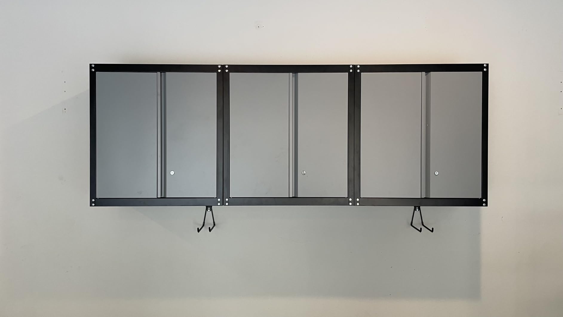 Steel Wall Cabinet, Heavy Duty Hanging Garage Storage Cabinet with Adjustable Shelf & Locking Doors, Wall Mounted Metal Garage Cabinet for Workshop, Utility Room, Shed, Black/Grey customer photo 1