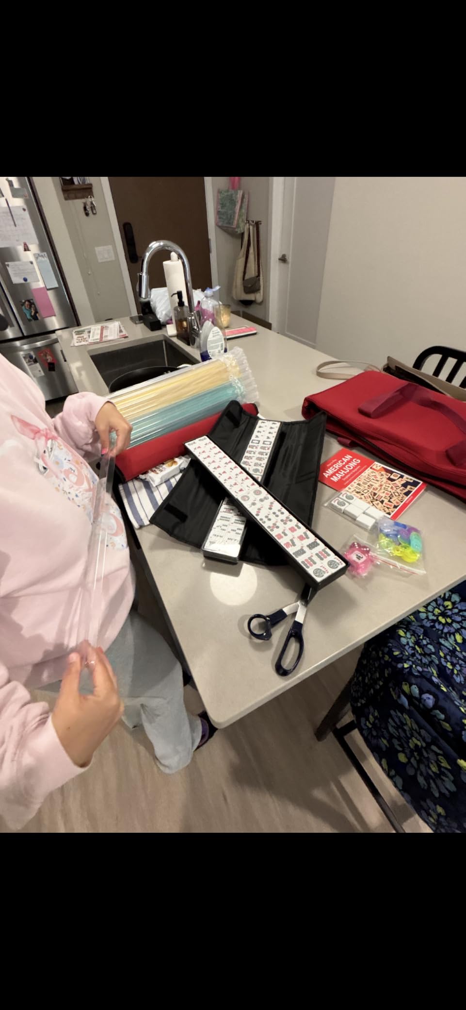 ZGME American Mahjong Set, 166 White Tiles with Red Bag and Accessories, 4 All-in-One Mahjong Racks with Pushers, Complete Western Mahjong Set customer photo 1