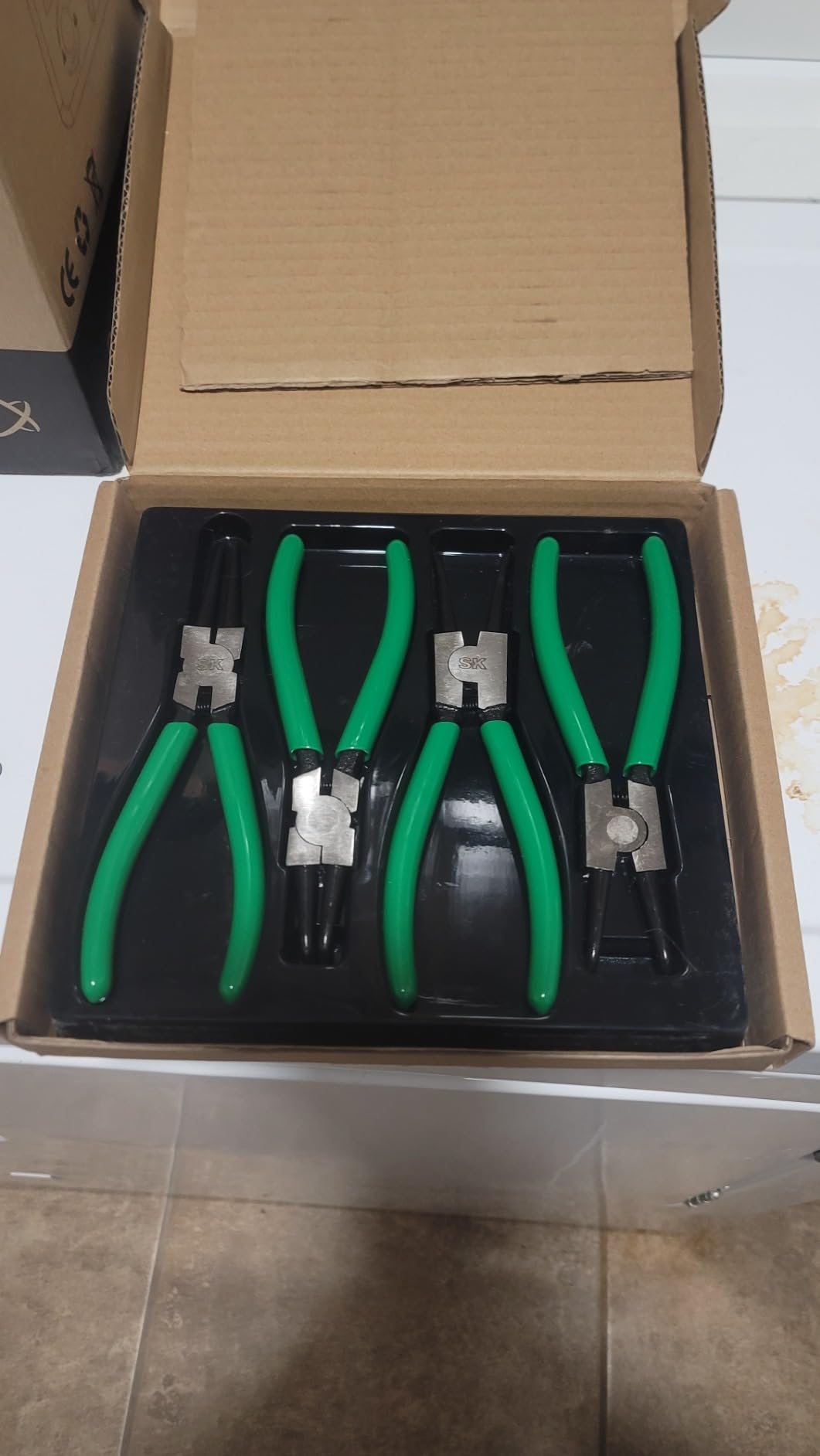 SK 4-Piece Snap Ring Pliers Set, 7-Inch Internal/External Circlip Pliers customer photo 2