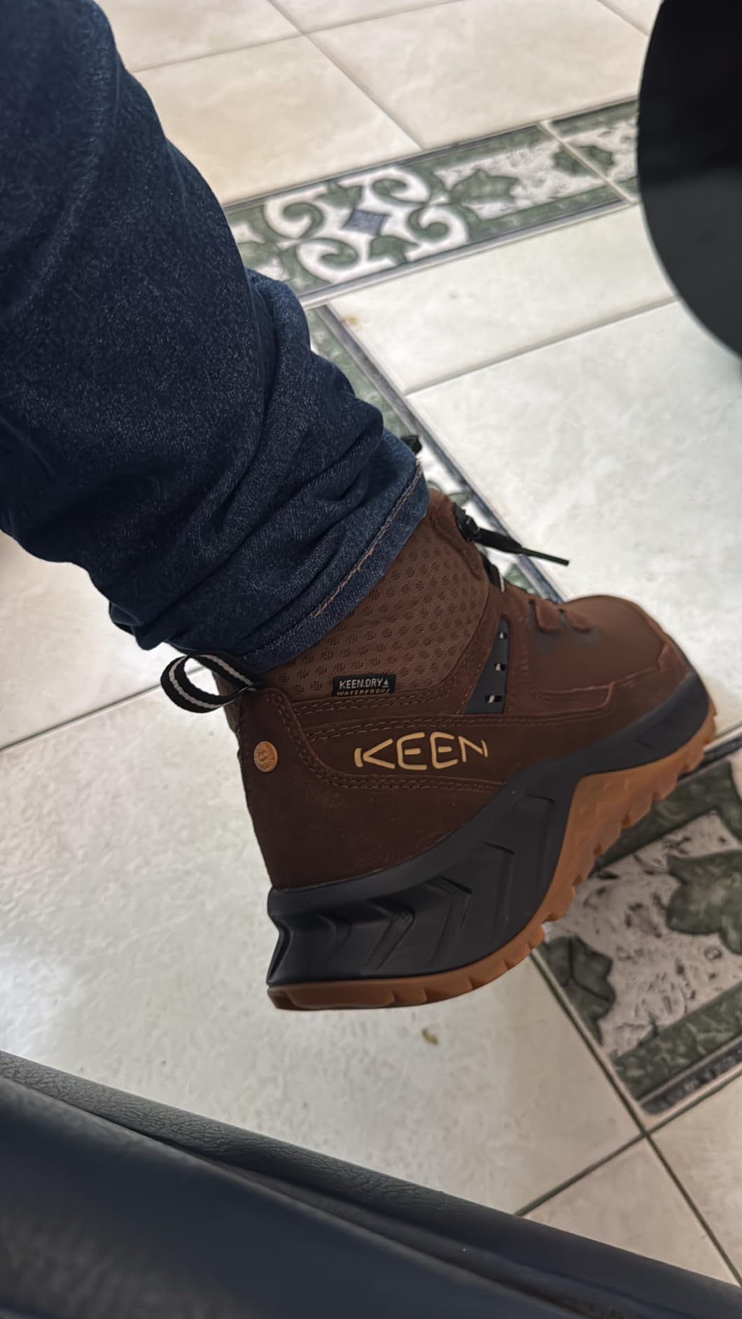 KEEN Men's Hightrail Mid Waterproof Hiking Boots customer photo 1